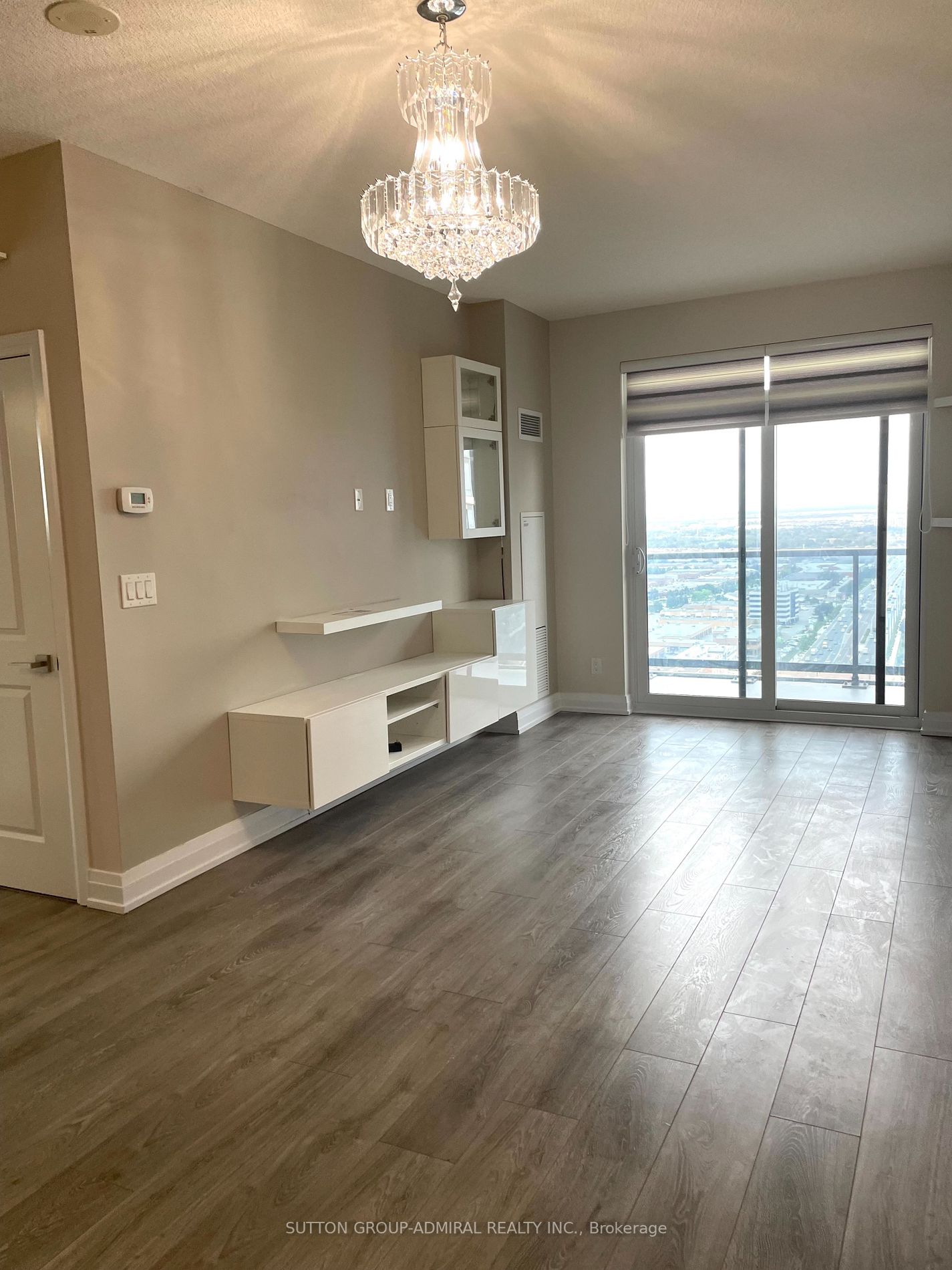 3600 Highway 7, #2611