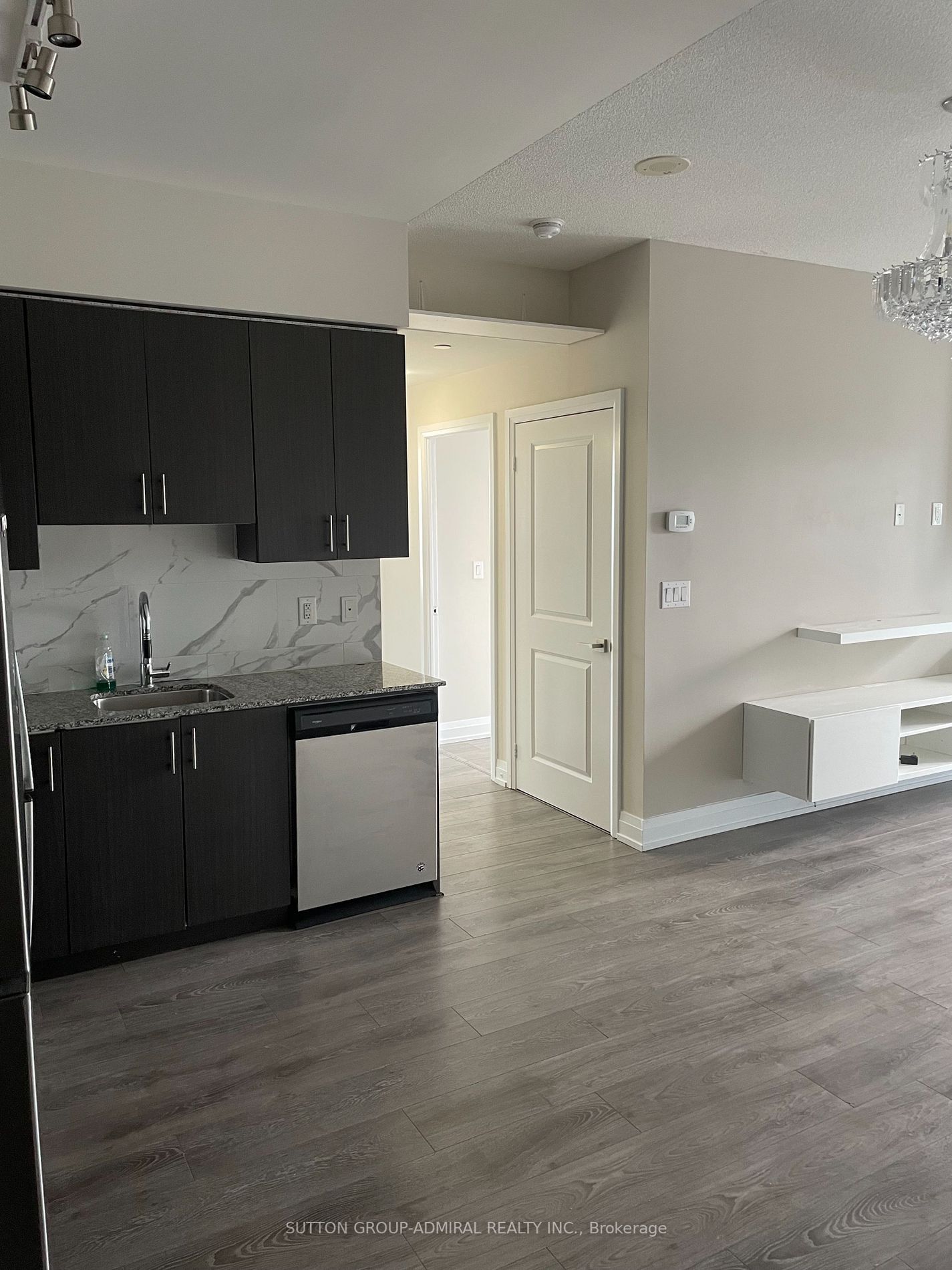 3600 Highway 7, #2611