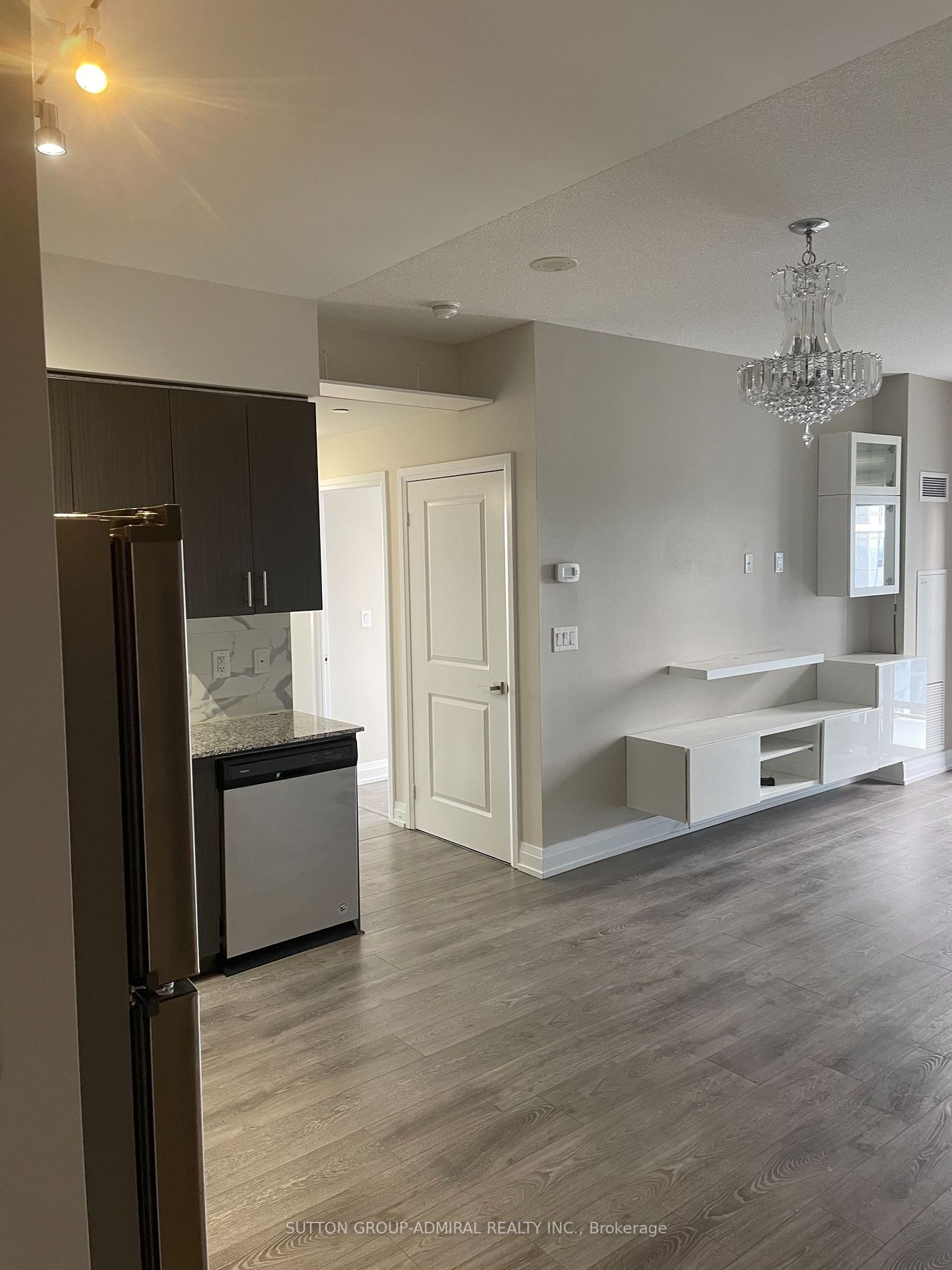 3600 Highway 7, #2611