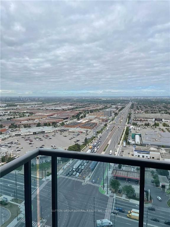 3600 Highway 7, #2611