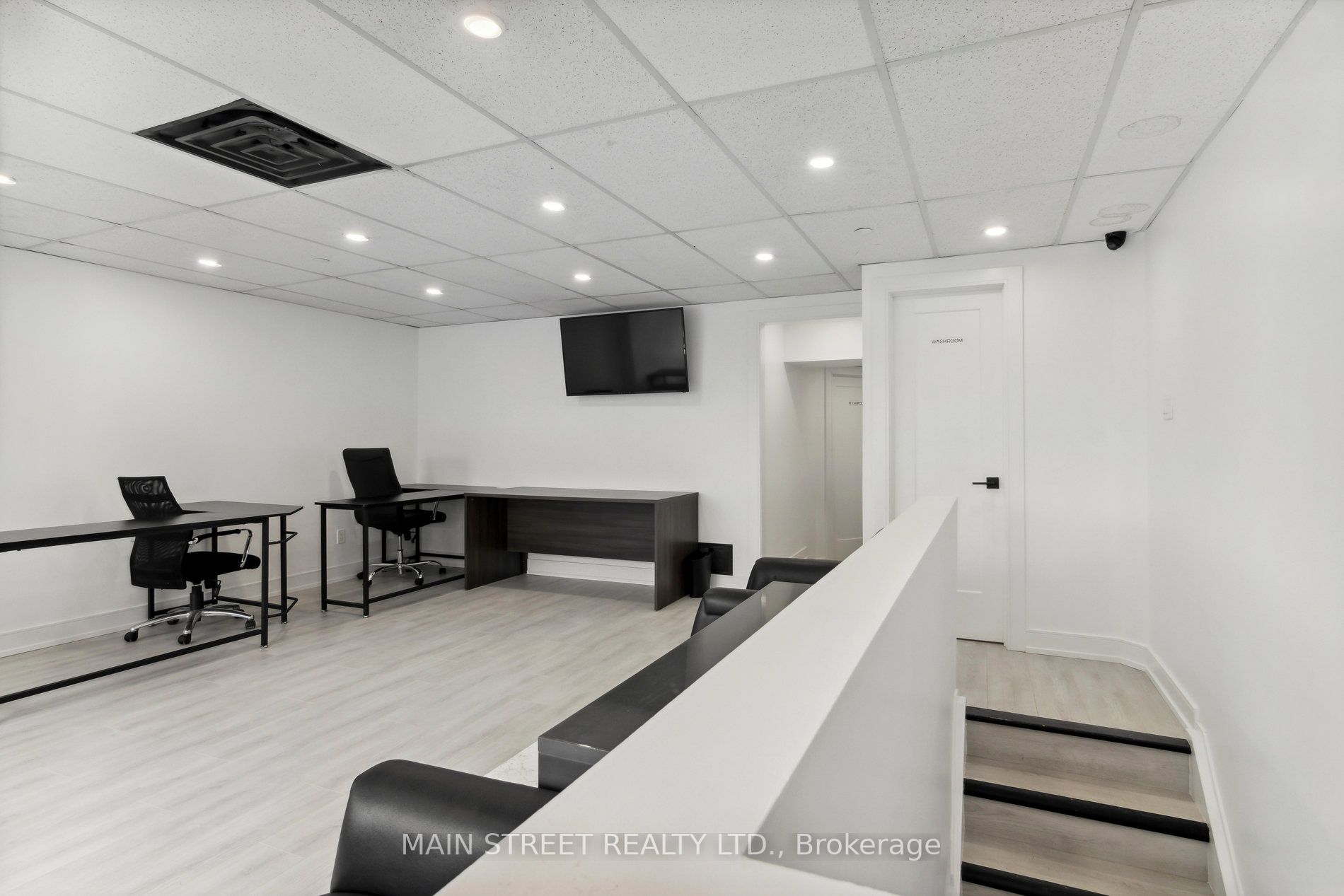 250 Regina Rd, #12
