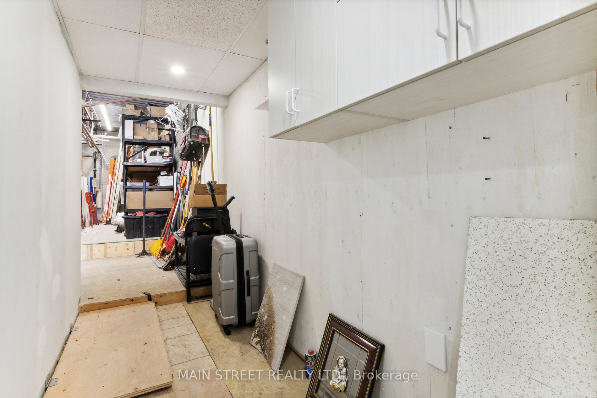 250 Regina Rd, #12