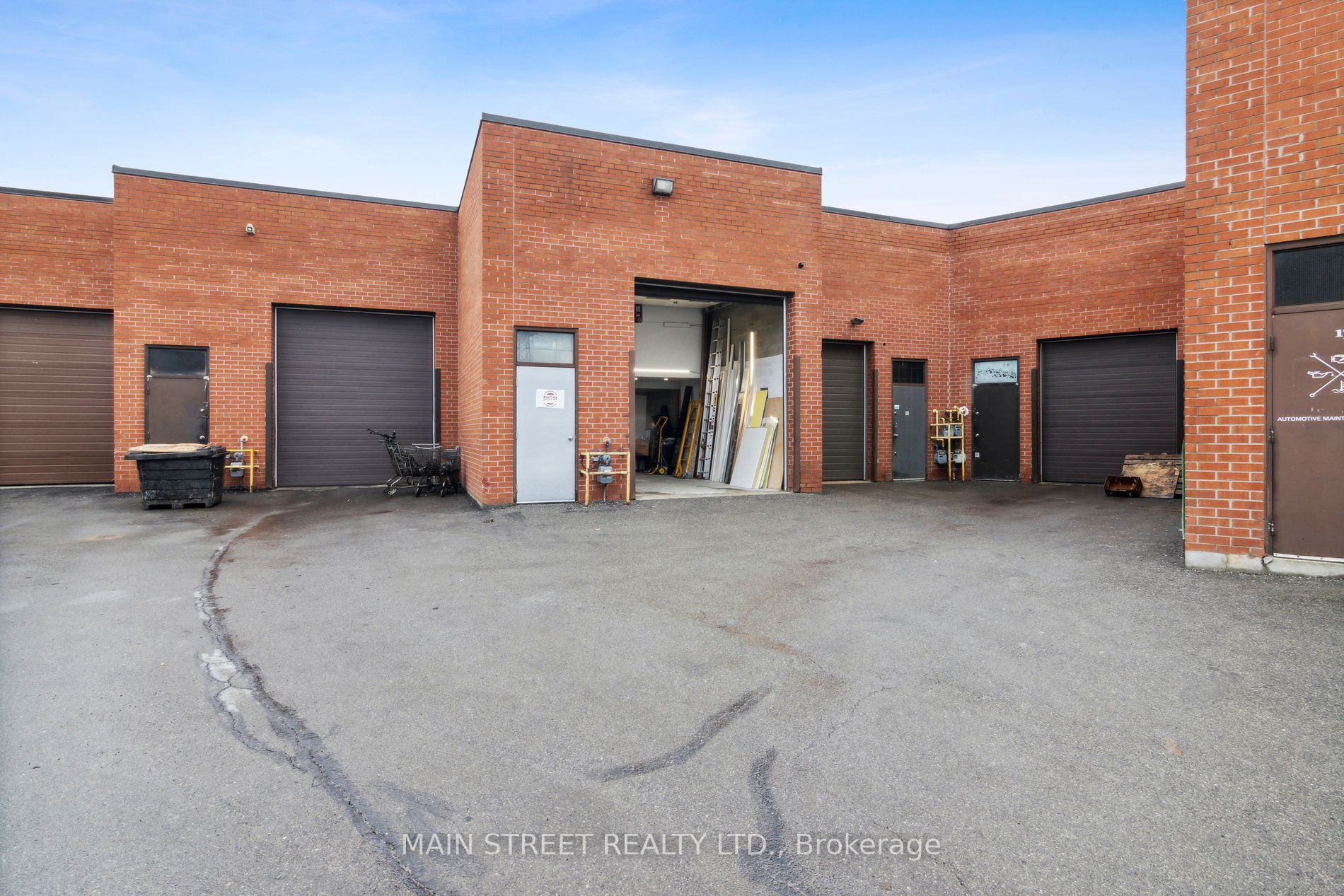 250 Regina Rd, #12