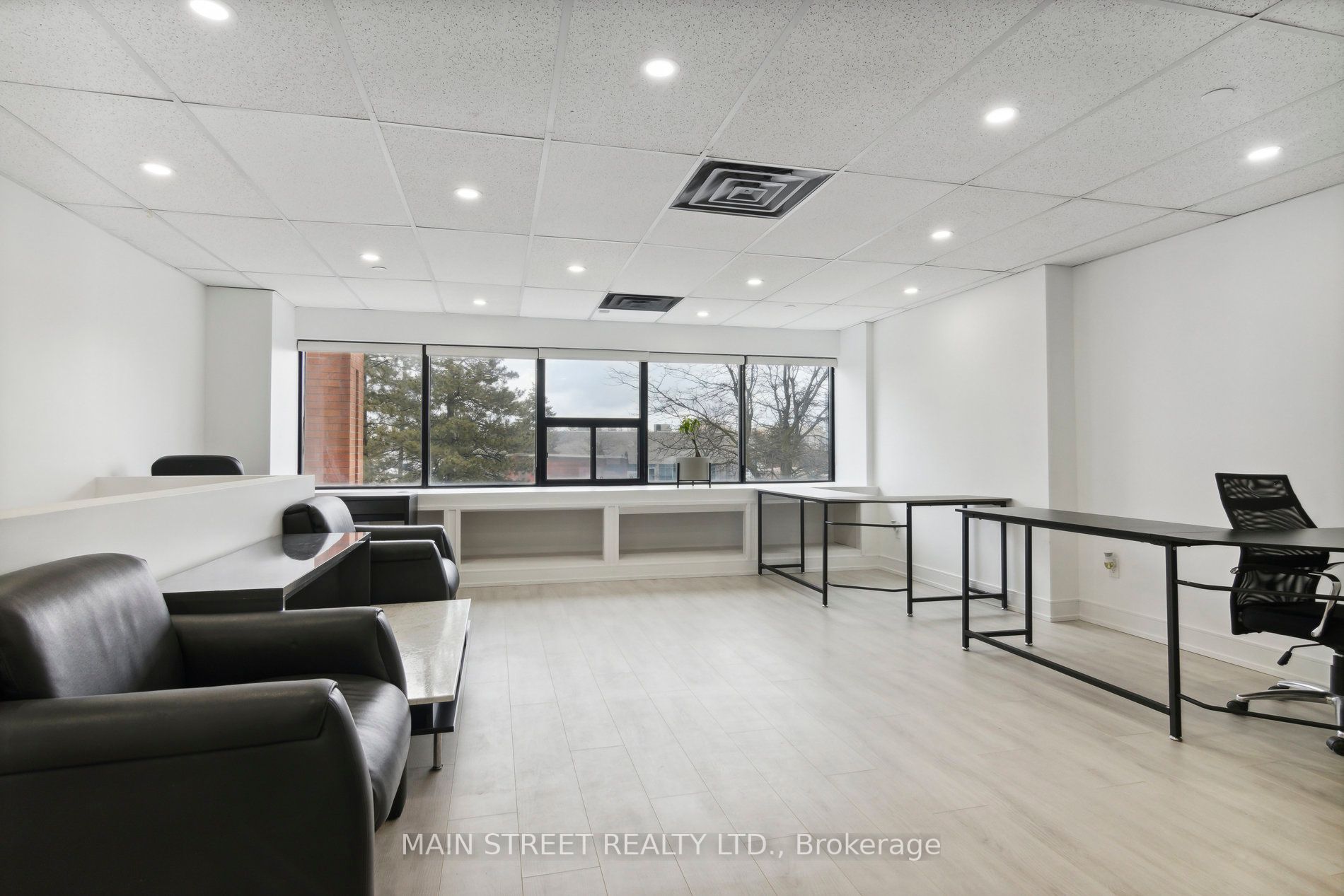 250 Regina Rd, #12