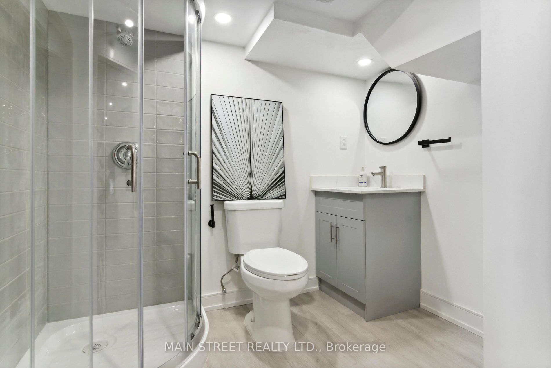 250 Regina Rd, #12
