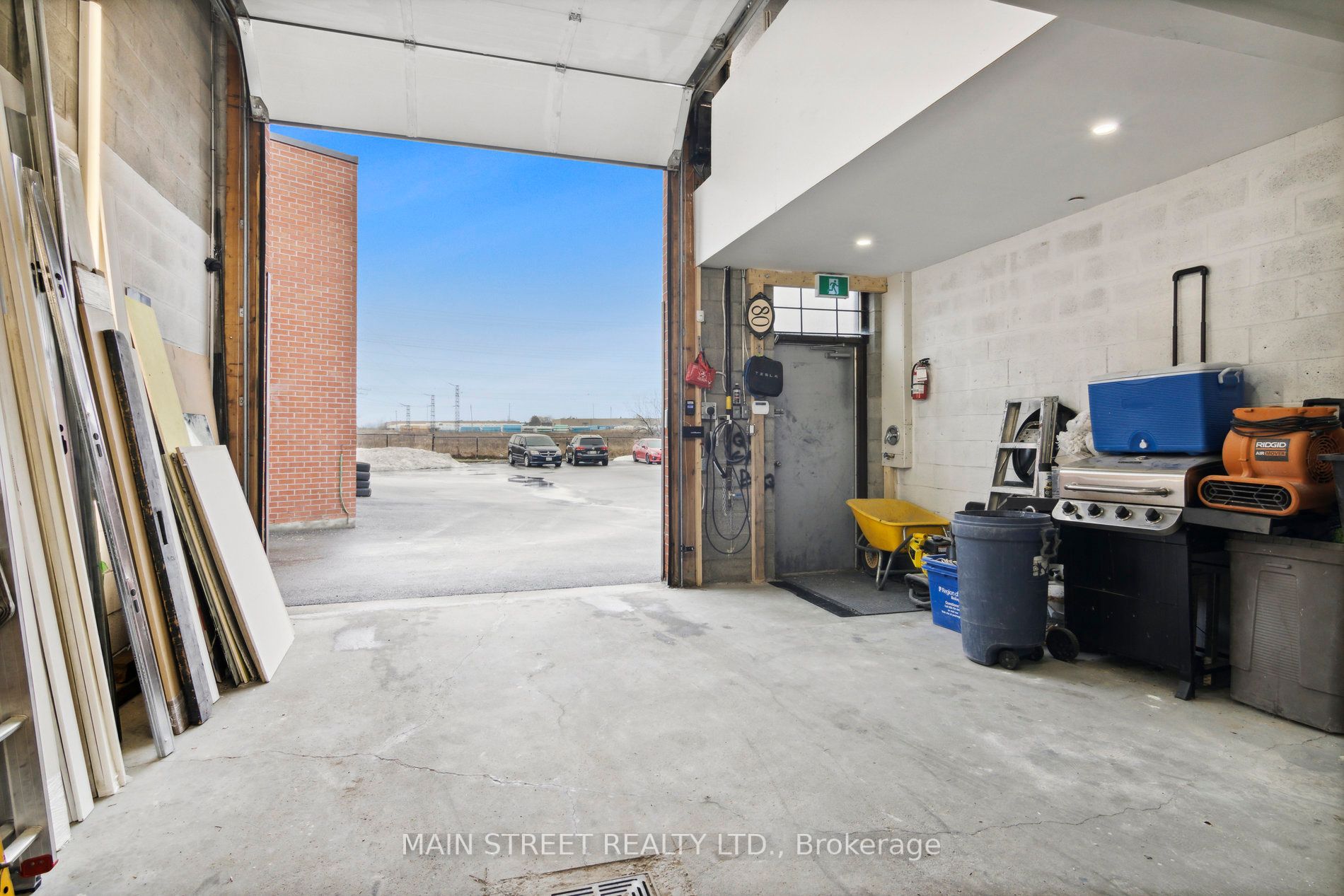 250 Regina Rd, #12