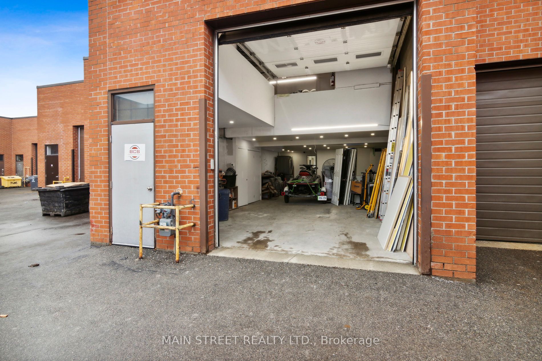 250 Regina Rd, #12