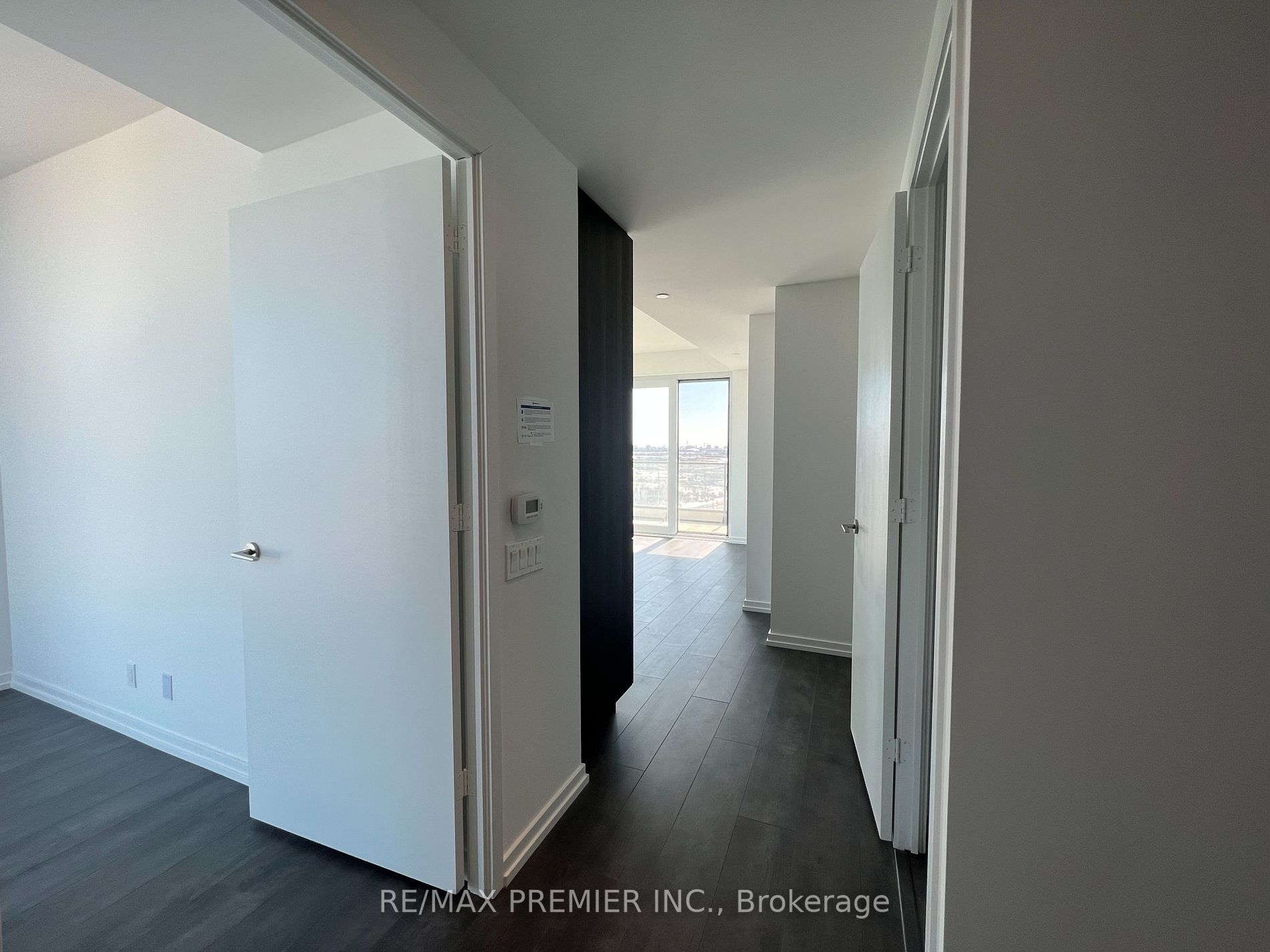1000 Portage Parkway, #905