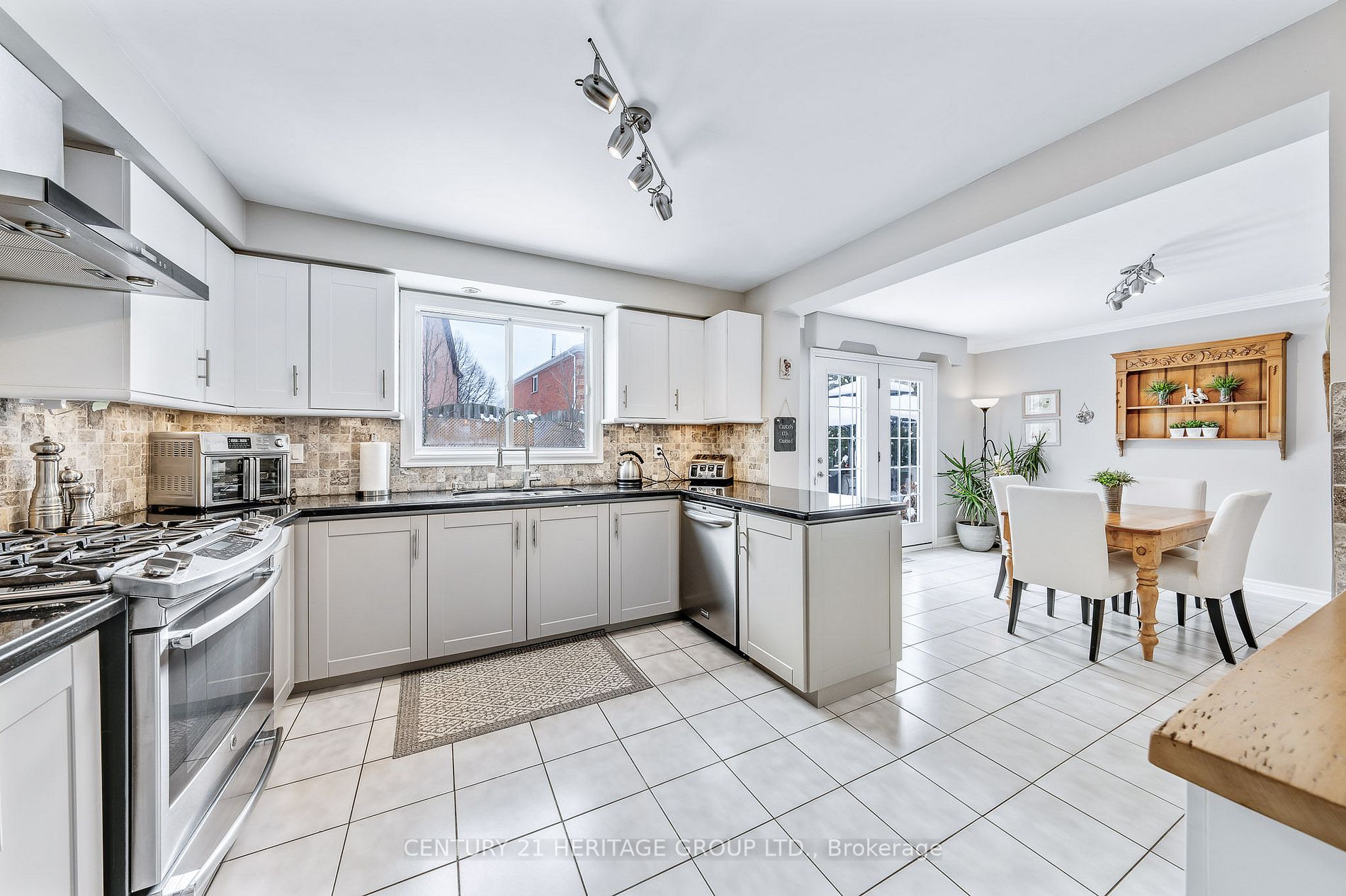 246 Jelley Ave