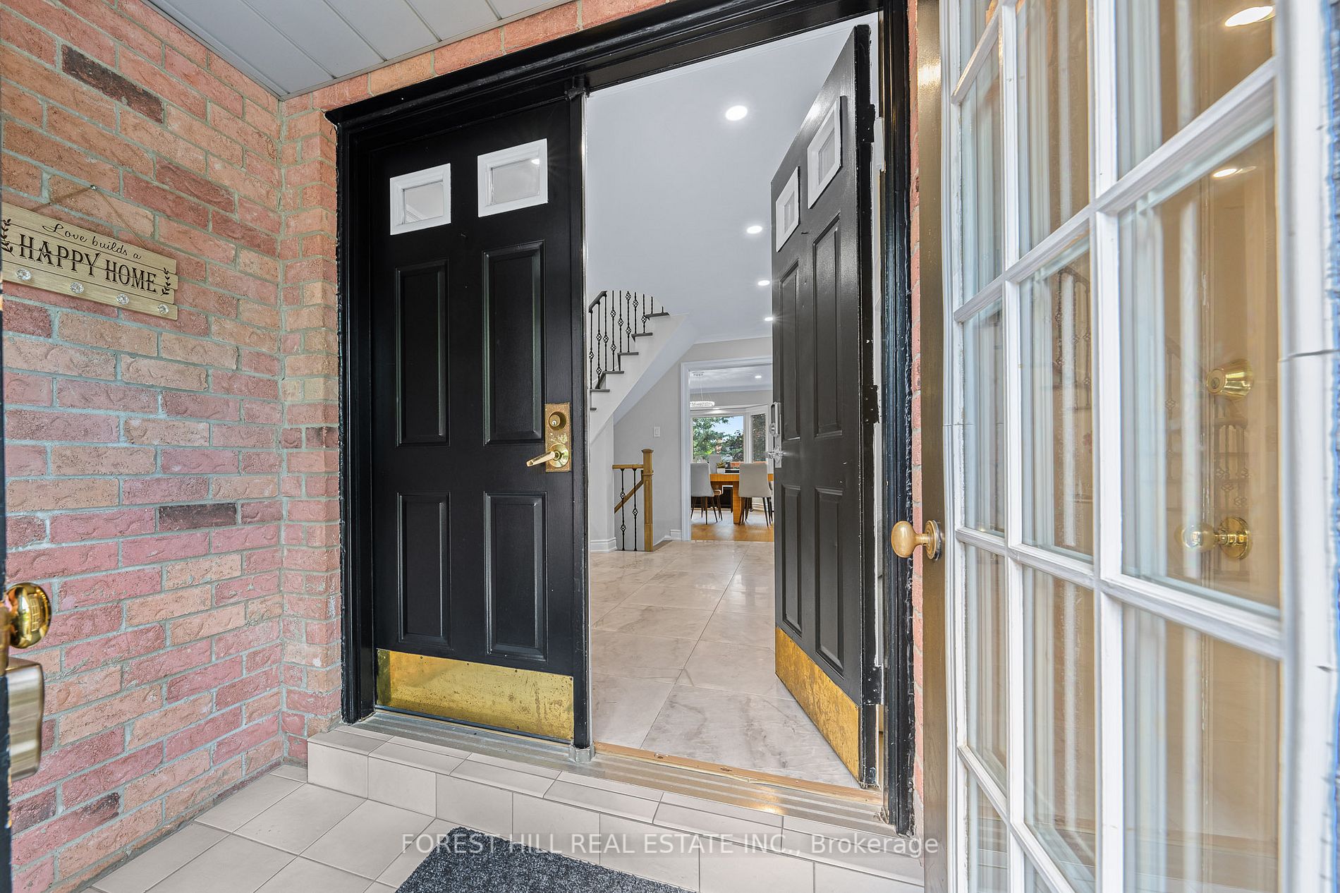 28 Beatty Crescent