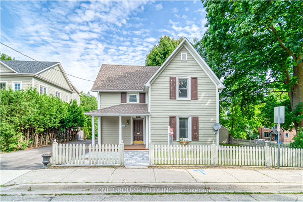 579 Pearson St, Newmarket