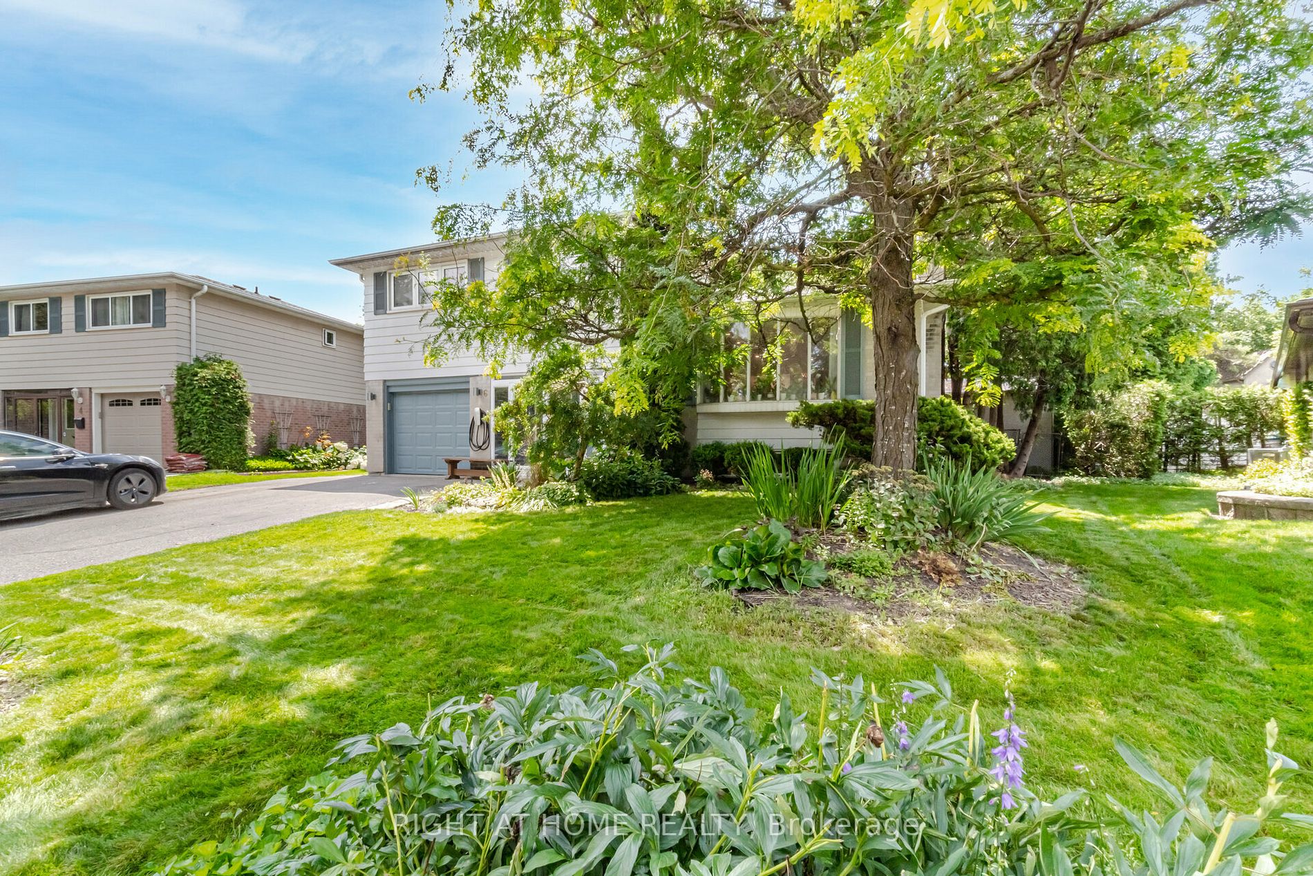 6 Cedar Crescent