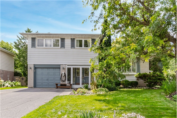 6 Cedar Cres, Aurora
