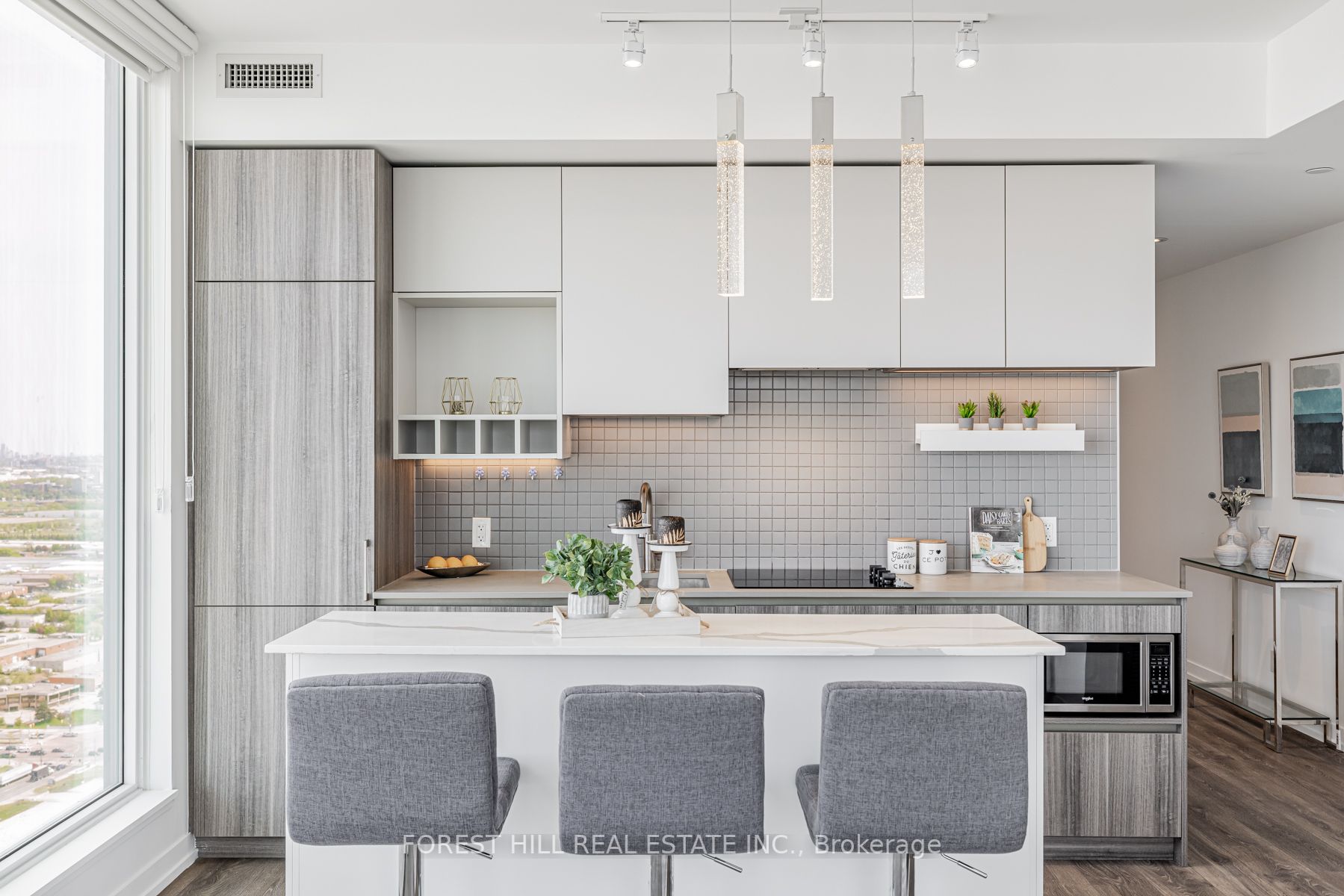 898 Portage Parkway, #4502