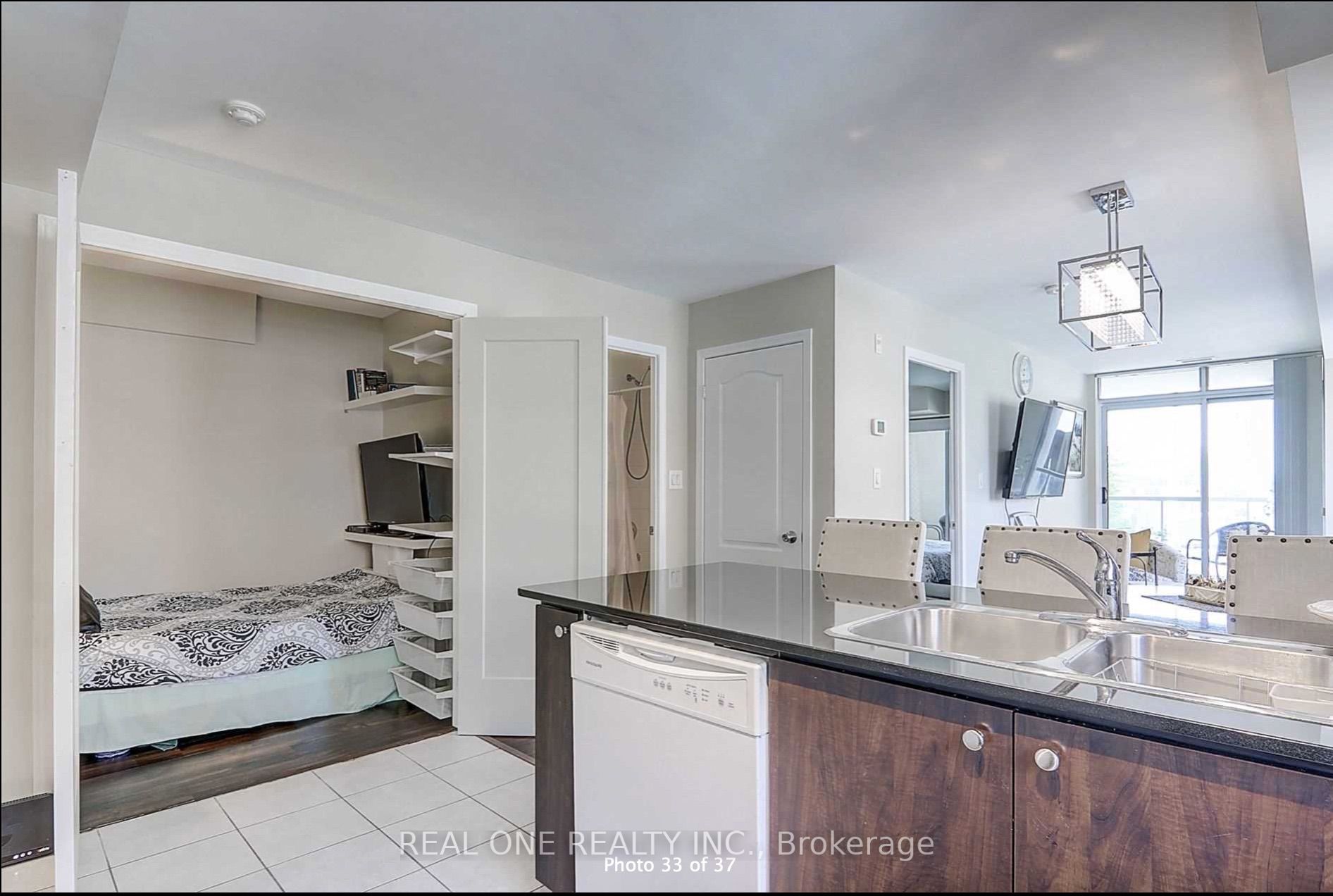 4600 Steeles Ave E, #209