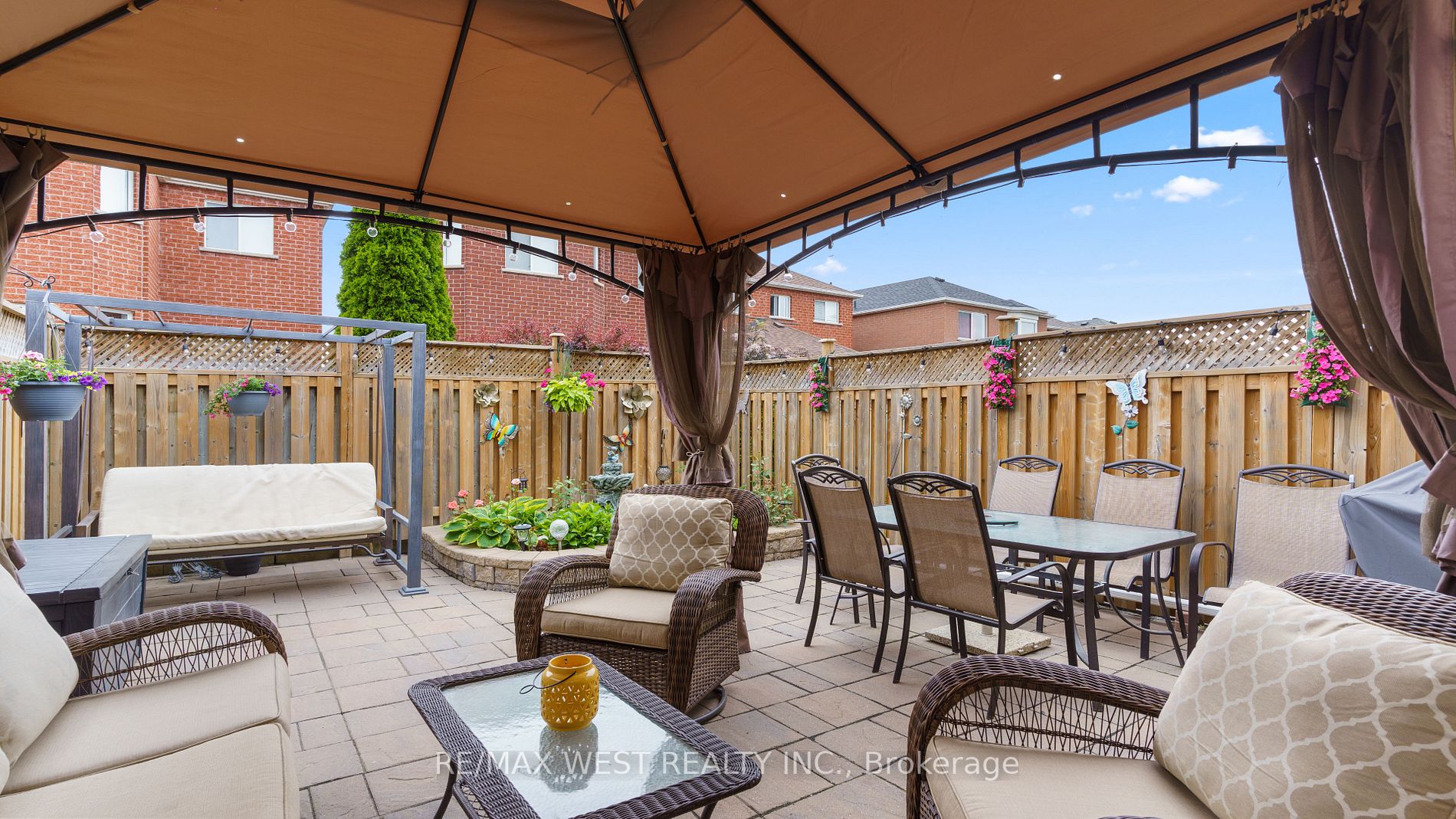 16 Piazza Cres
