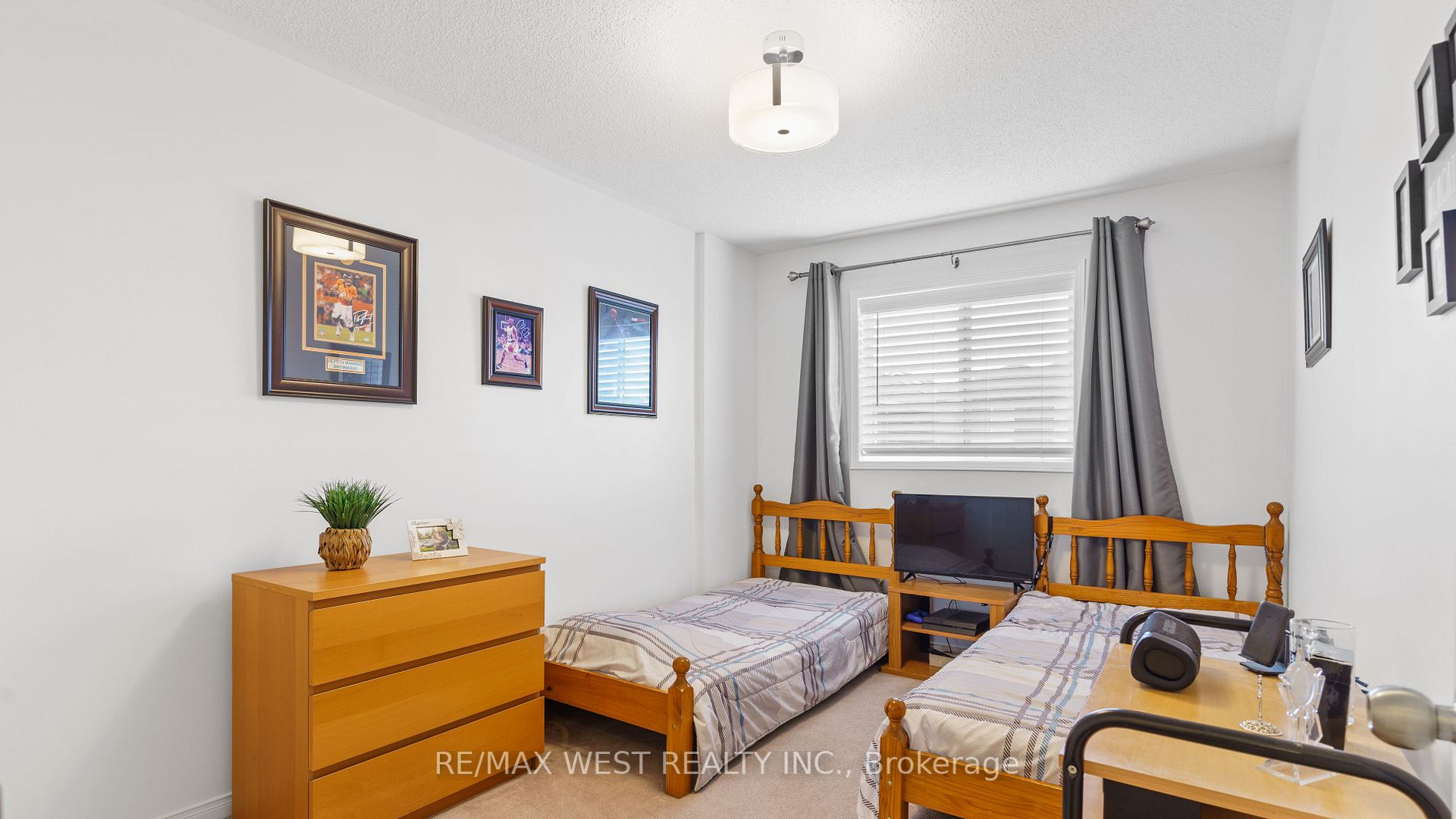 16 Piazza Cres