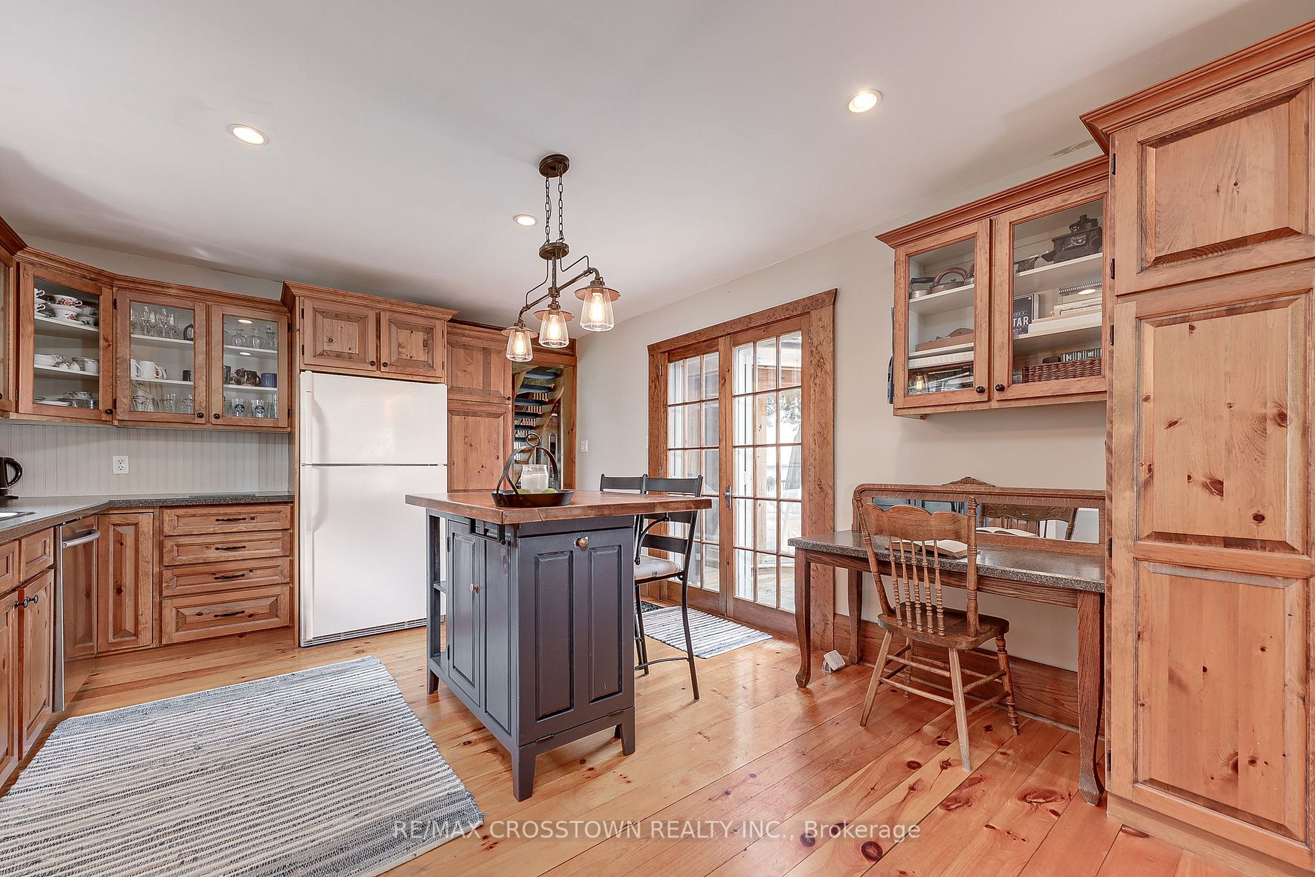 219 Bayshore Road