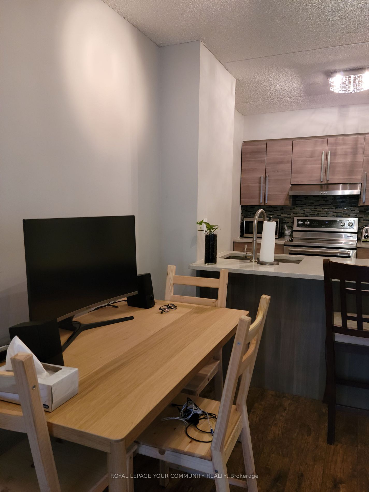 250 Pine Grove Rd, #104