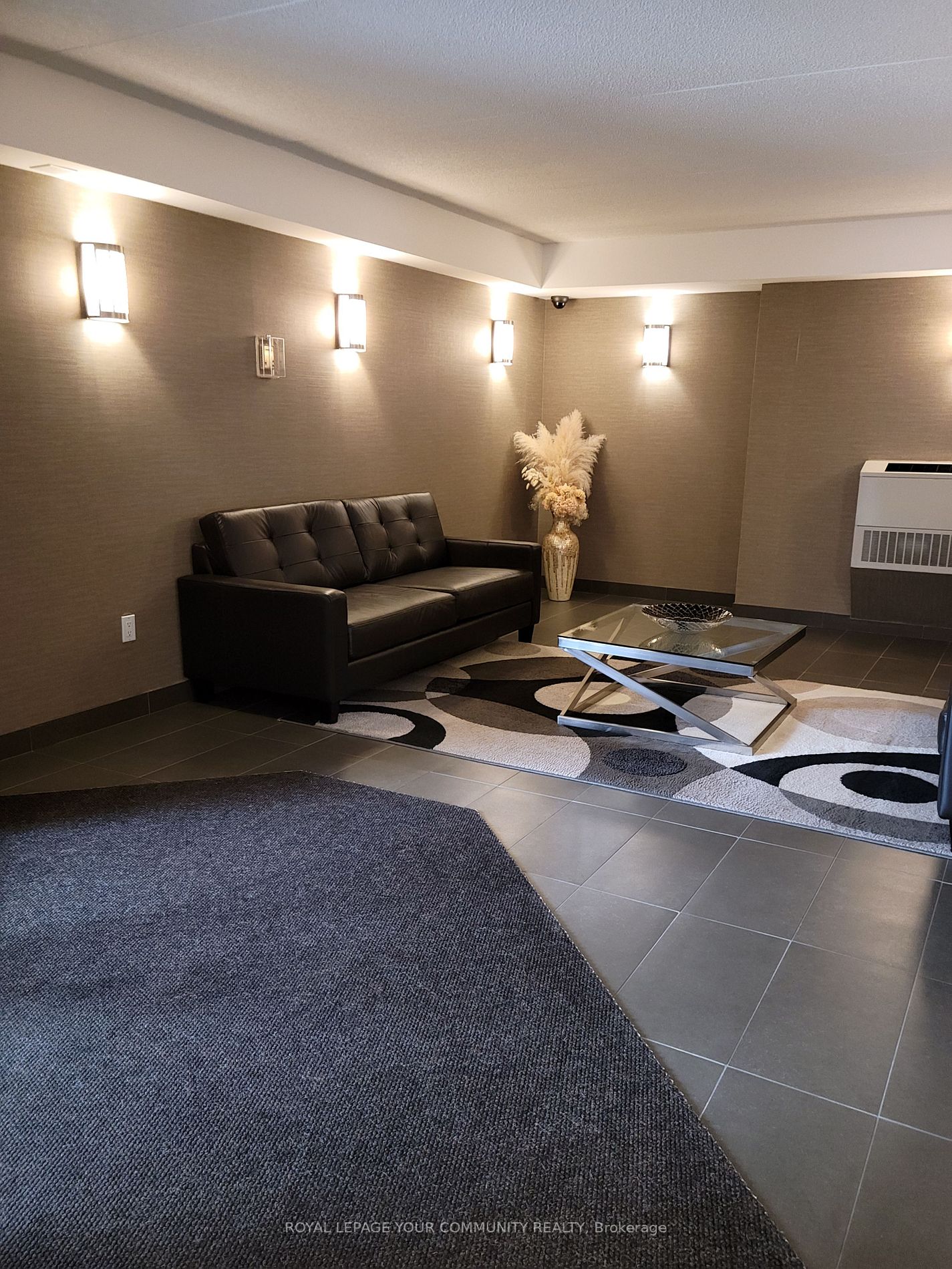 250 Pine Grove Rd, #104