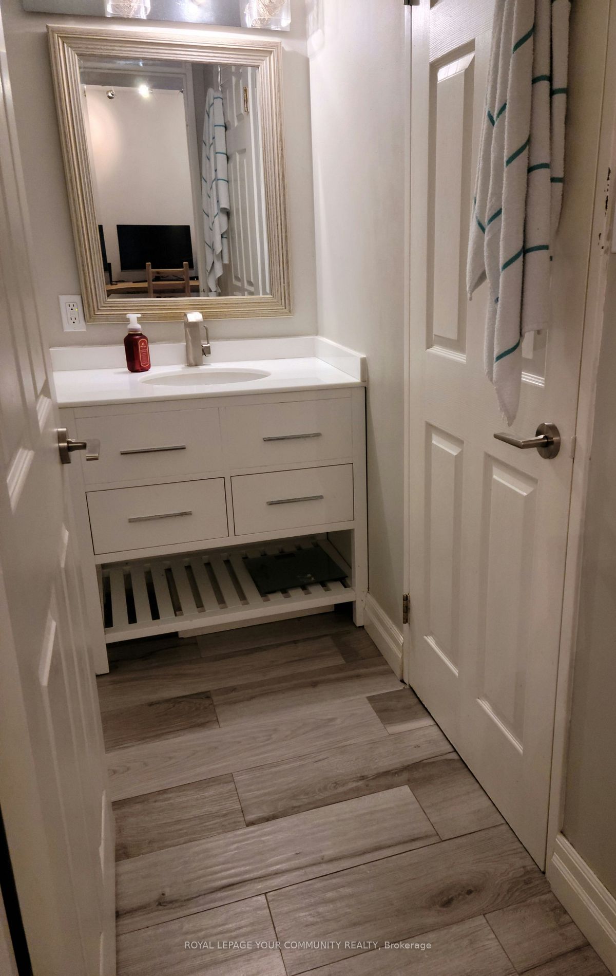 250 Pine Grove Rd, #104