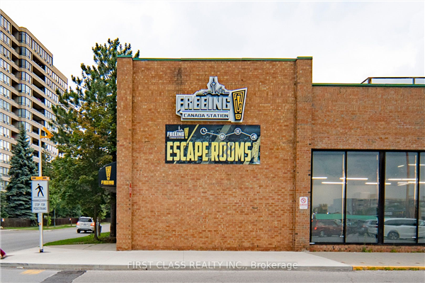 9625 Yonge St, Richmond Hill