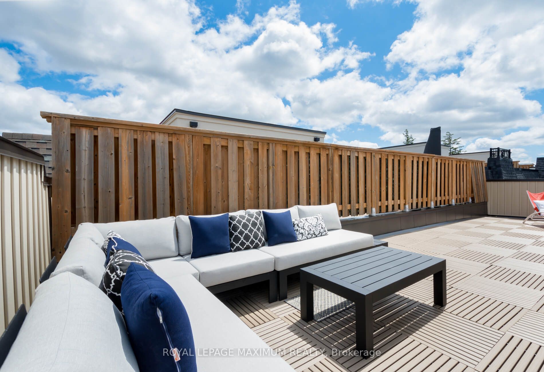37 Ingleside St