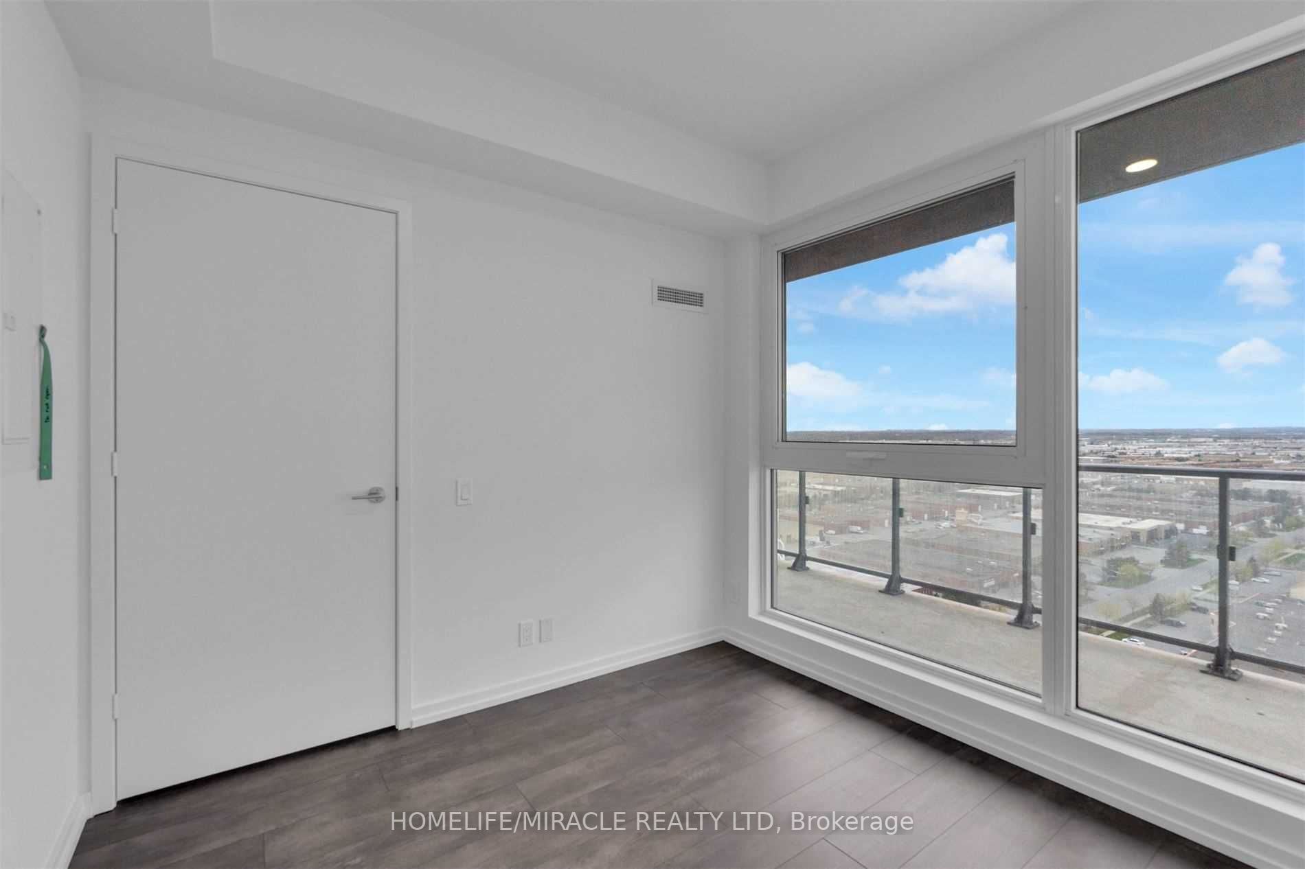 1000 Portage Pkwy, #501