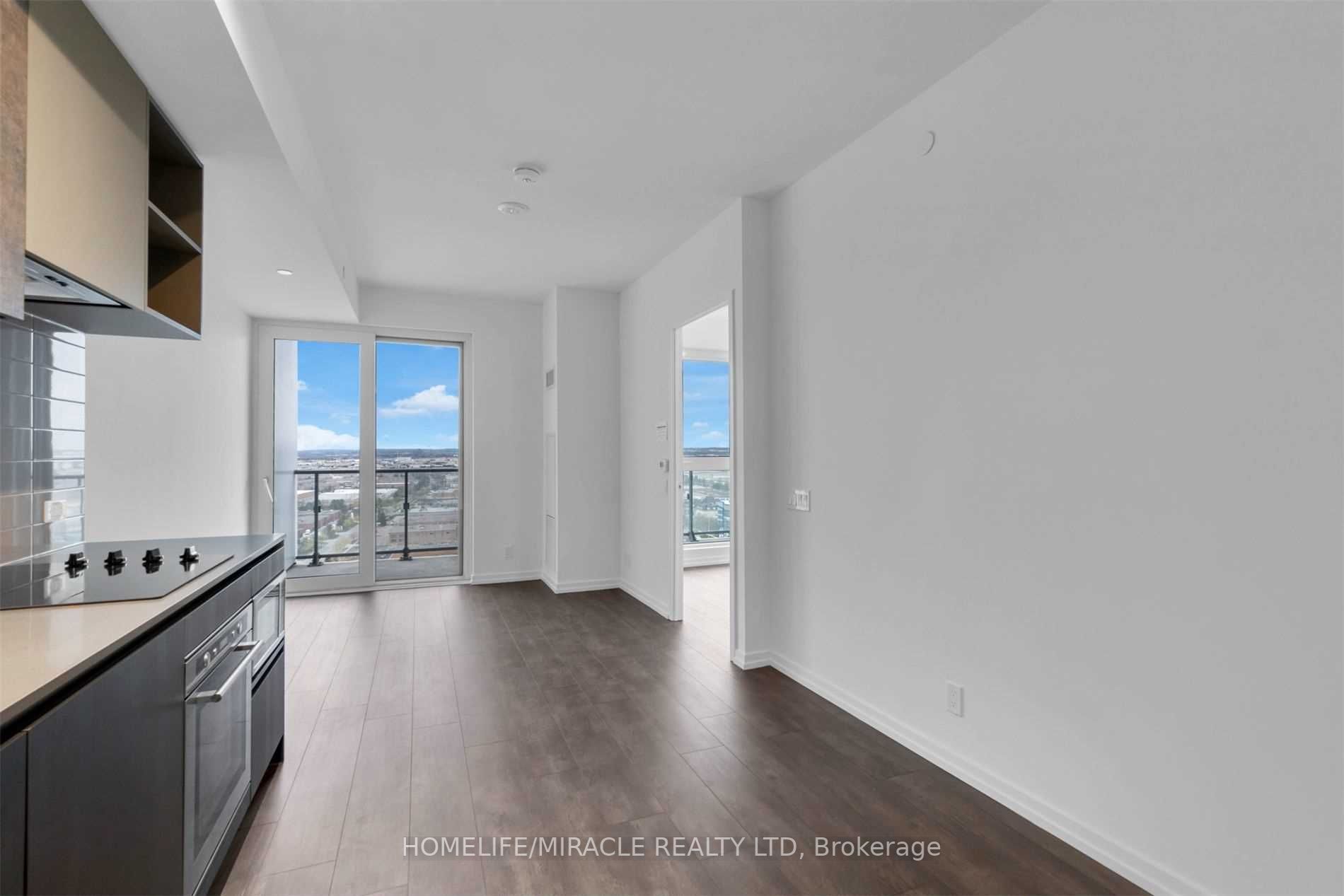 1000 Portage Pkwy, #501