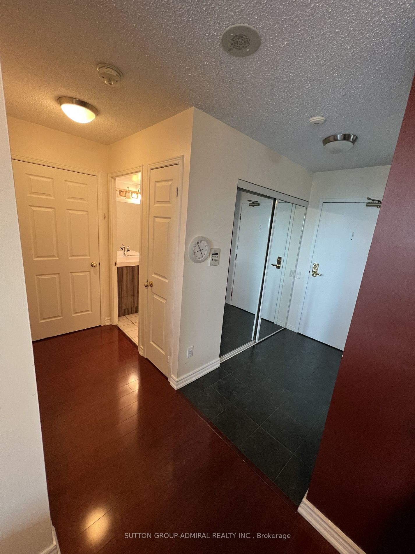 1 Emerald Lane, #506