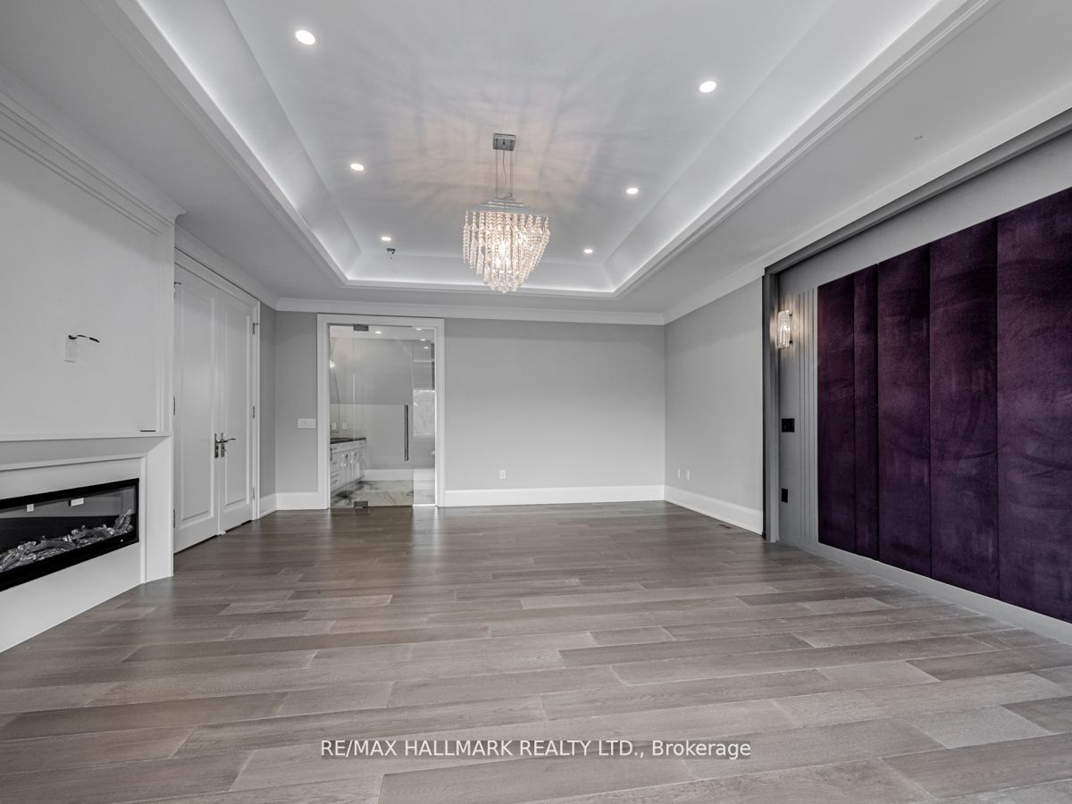 470 Warren Rd