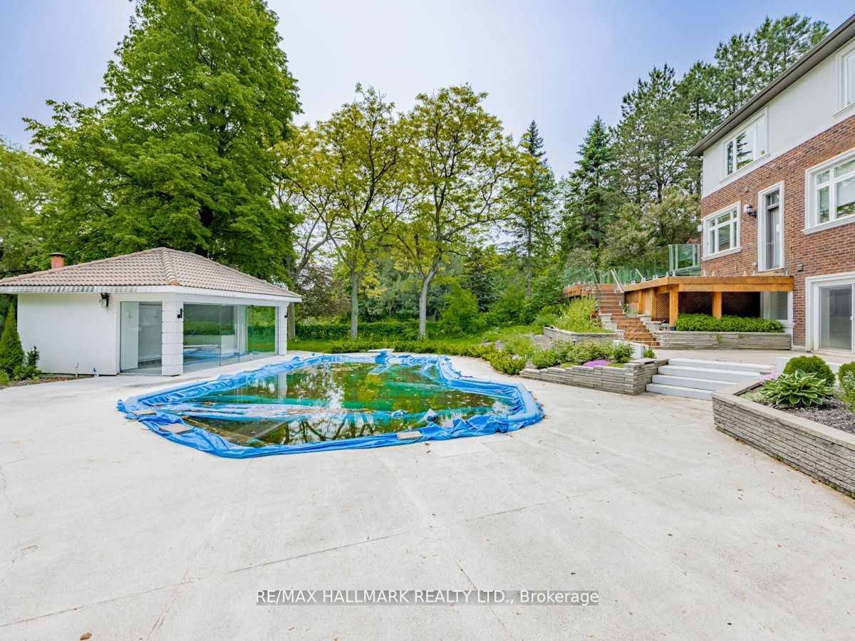 470 Warren Rd