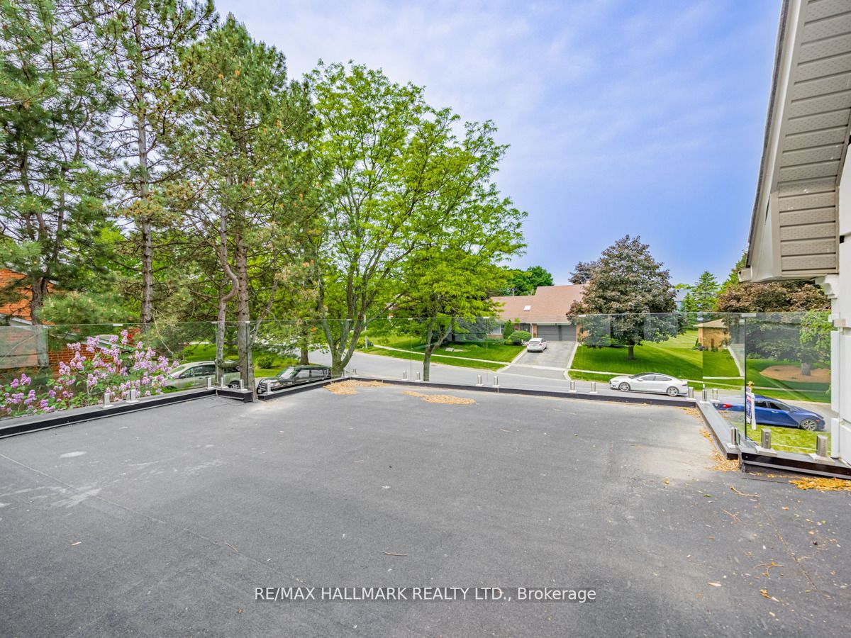 470 Warren Rd
