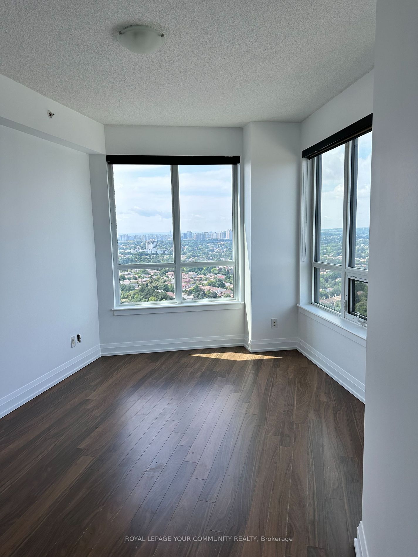 7171 Yonge St, #2207