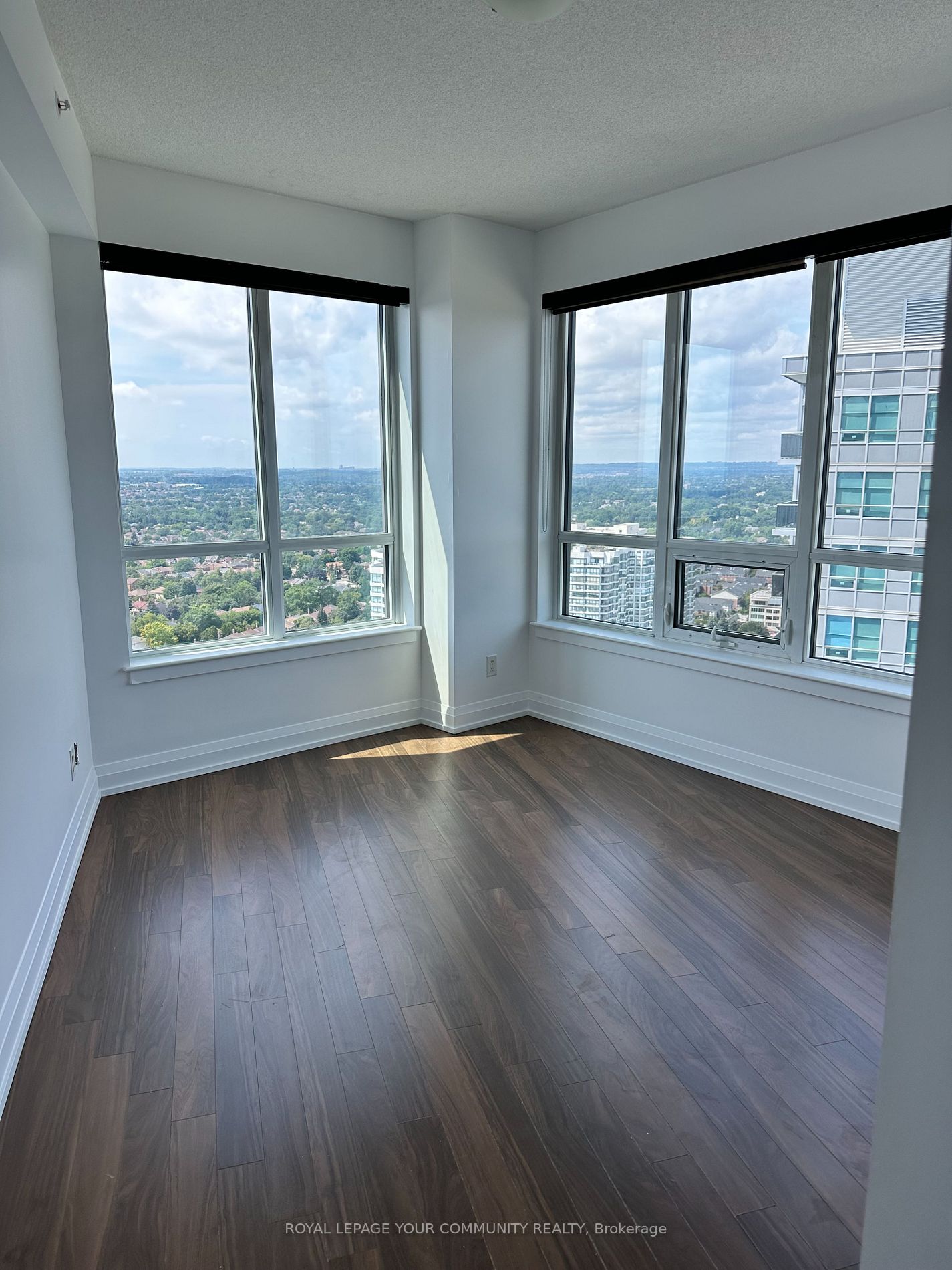 7171 Yonge St, #2207