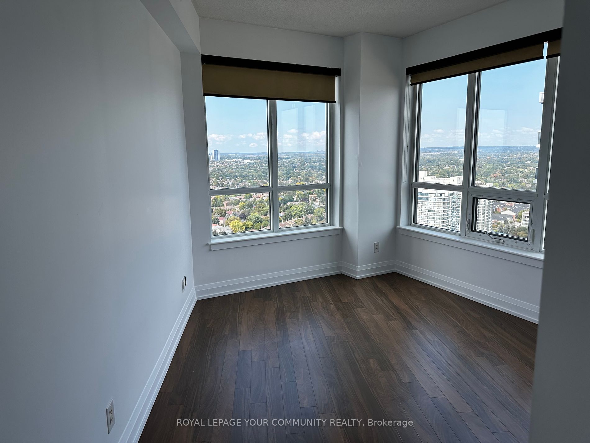 7171 Yonge St, #2207