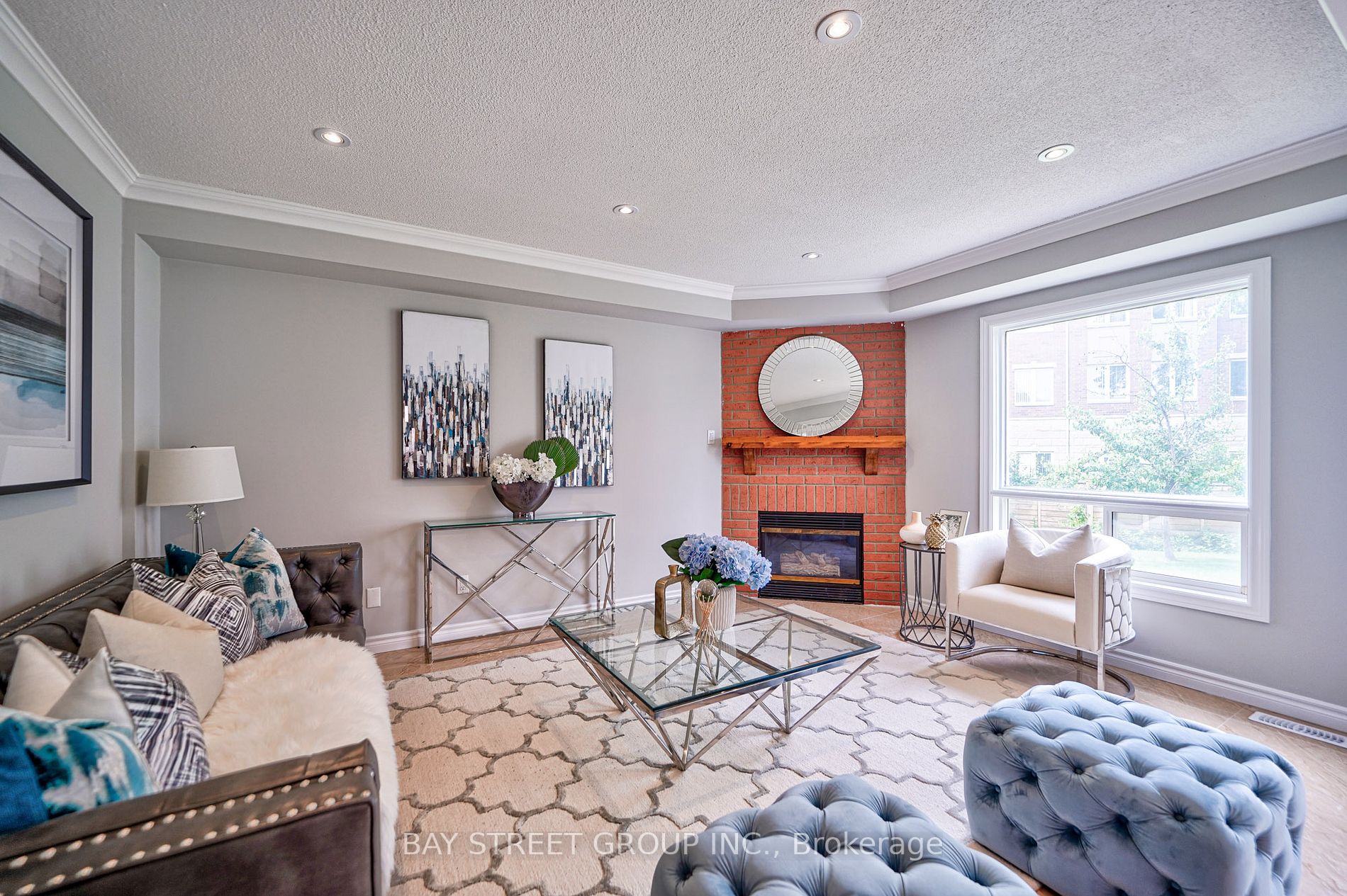 51 Manston Cres