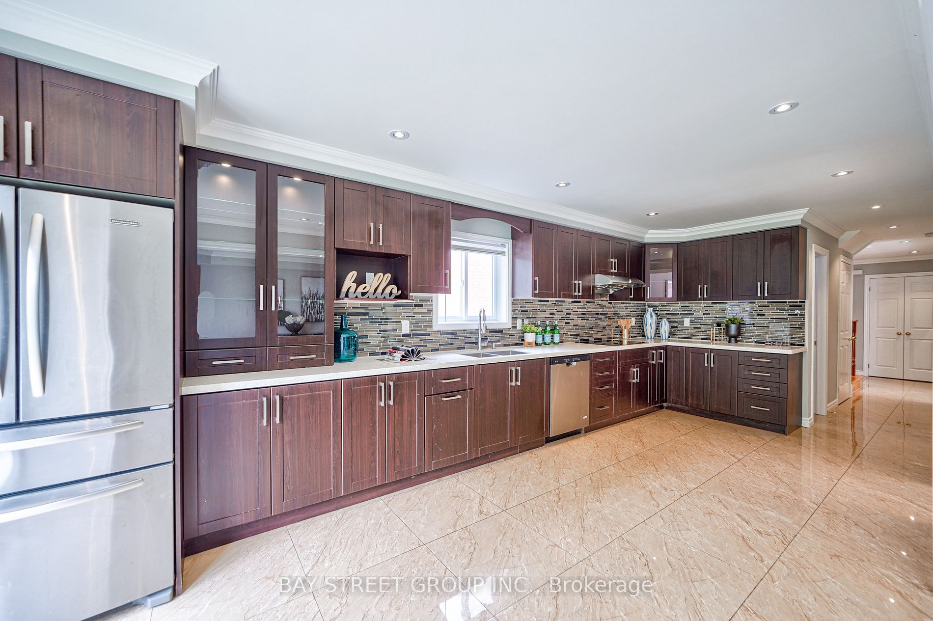 51 Manston Cres