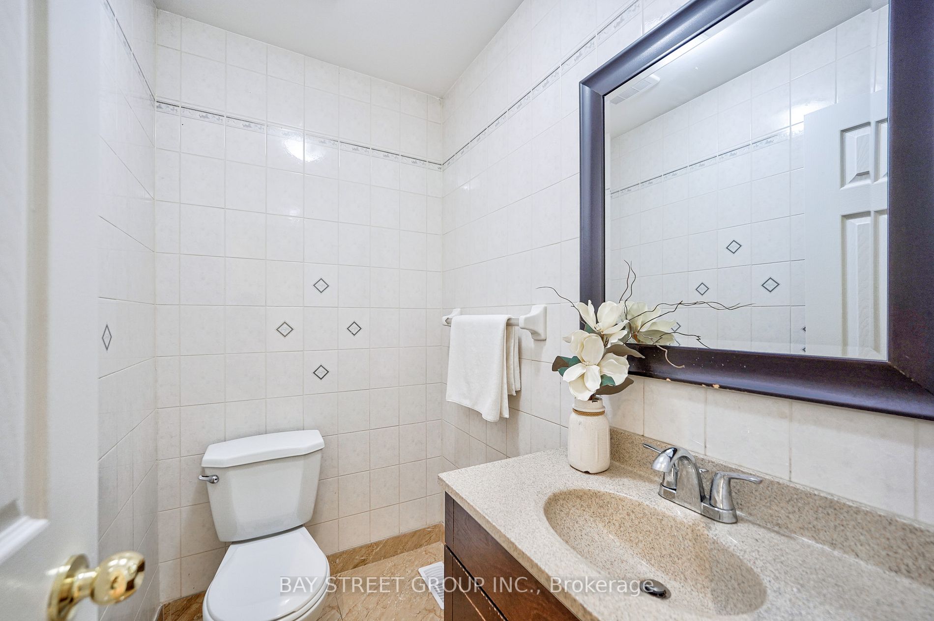 51 Manston Cres