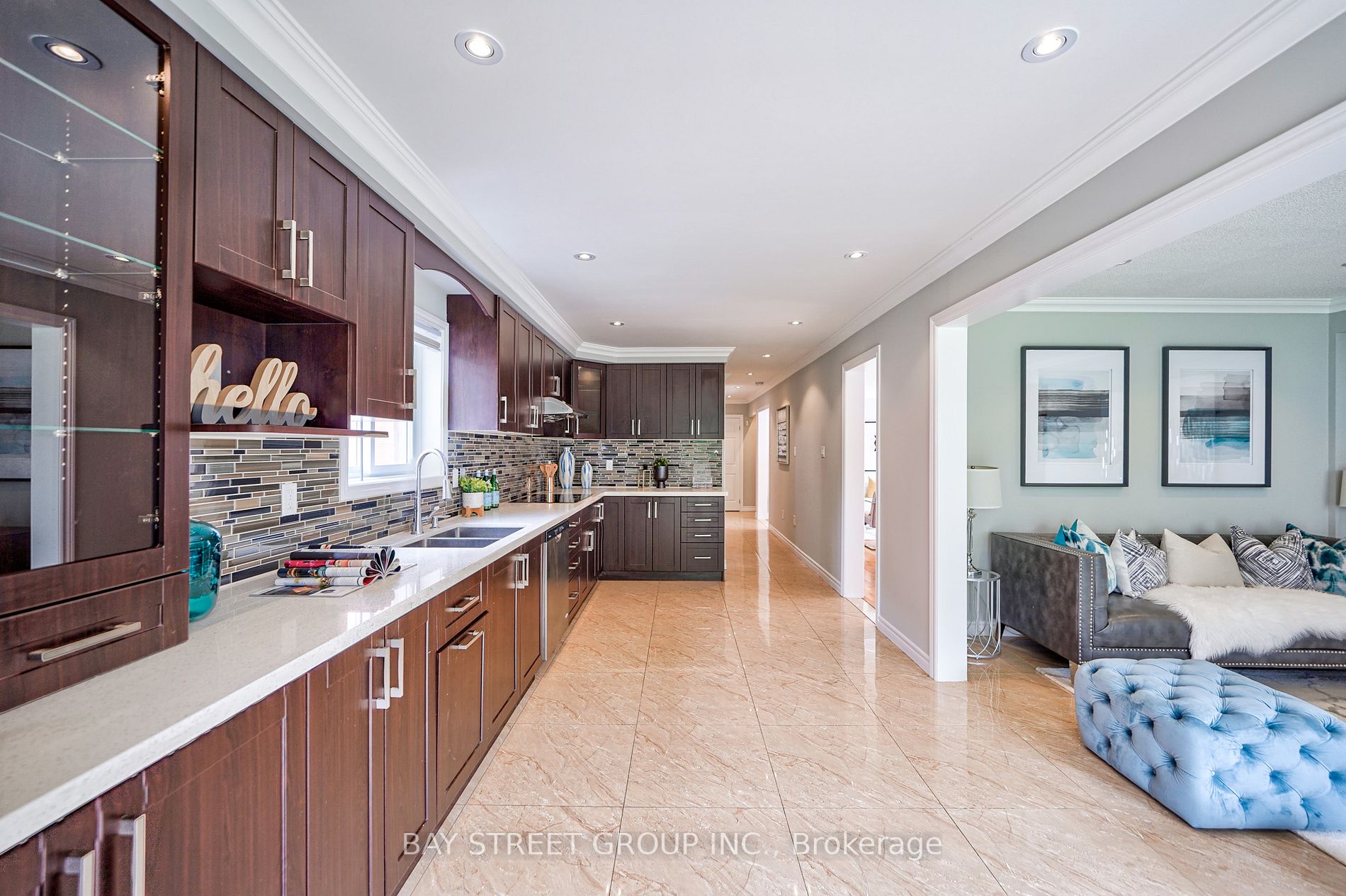 51 Manston Cres