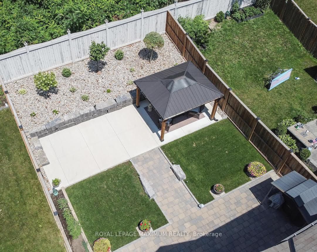 167 Chelsea Cres