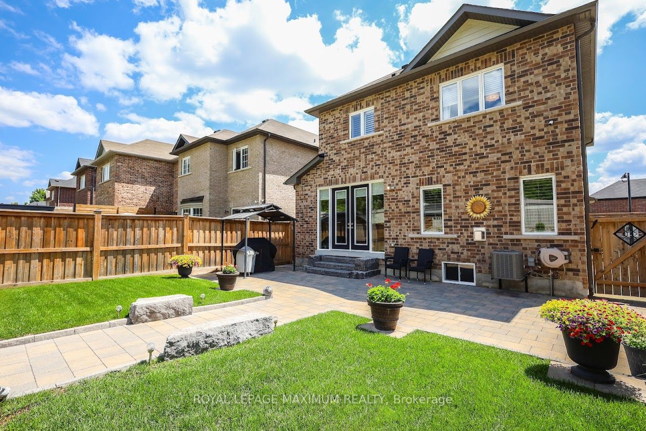 167 Chelsea Cres