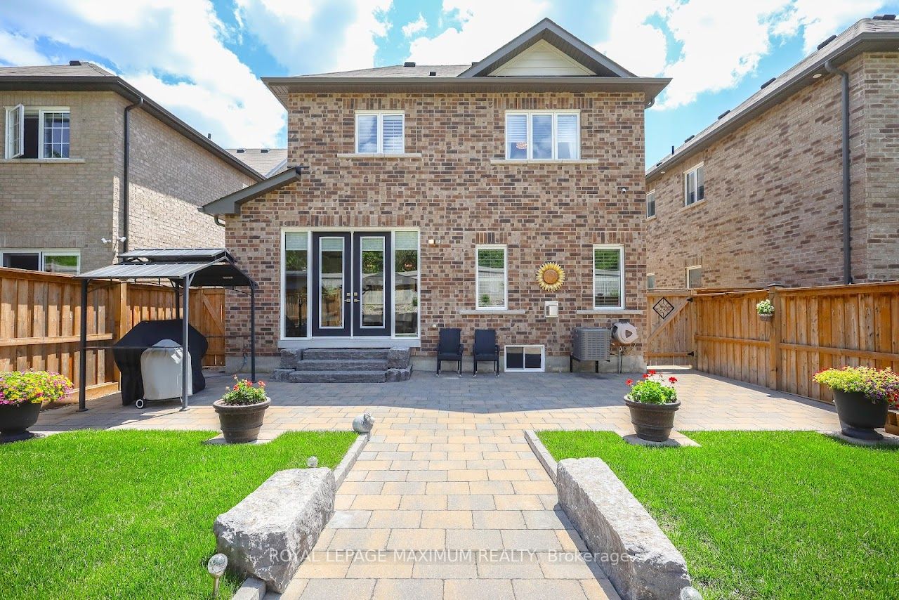 167 Chelsea Cres