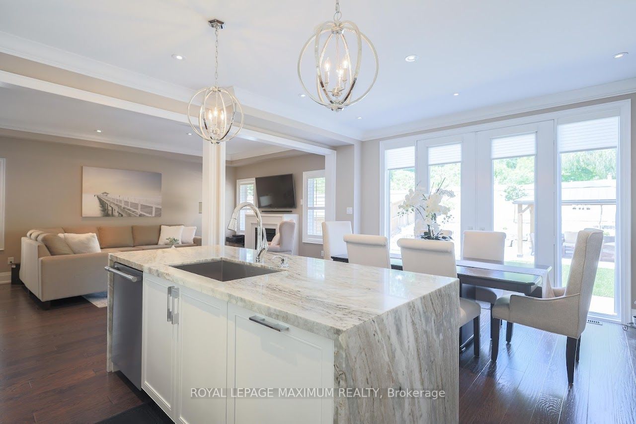 167 Chelsea Cres
