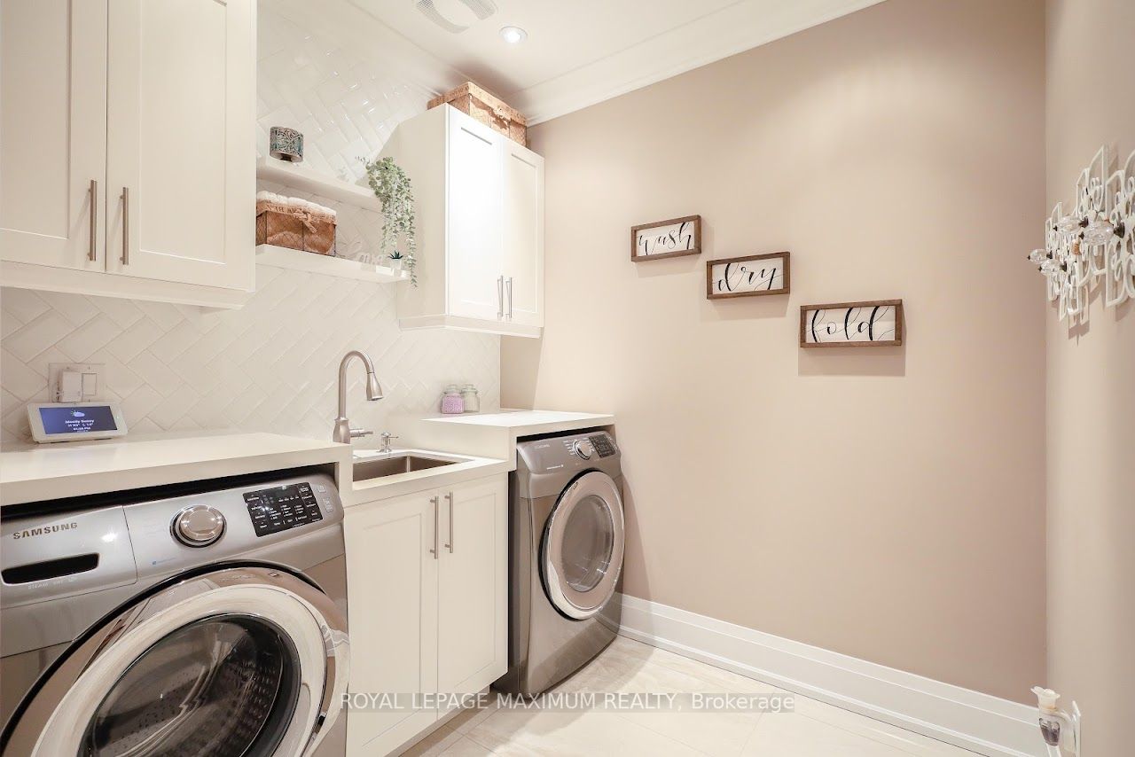 167 Chelsea Cres