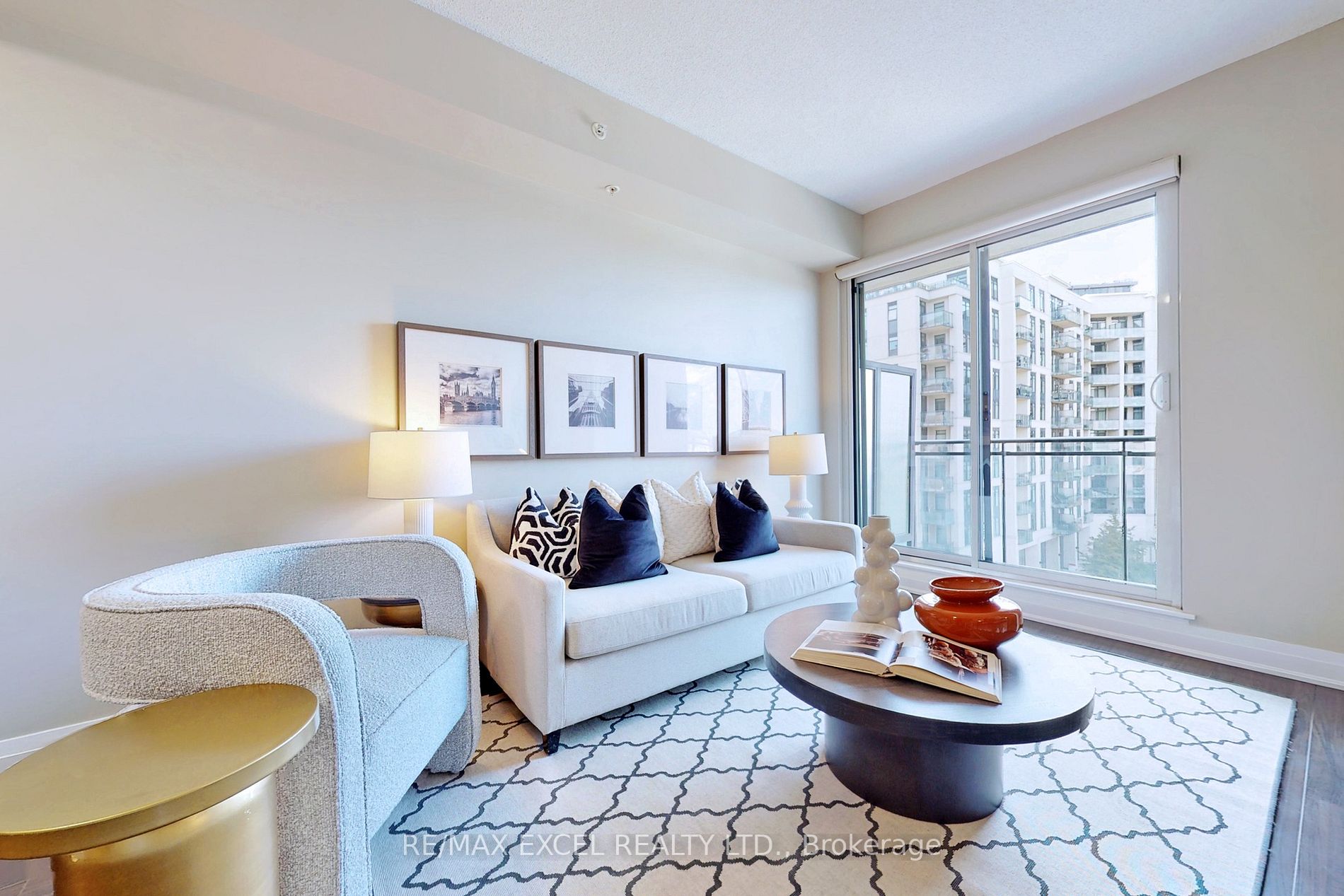 24 Woodstream Blvd, #509