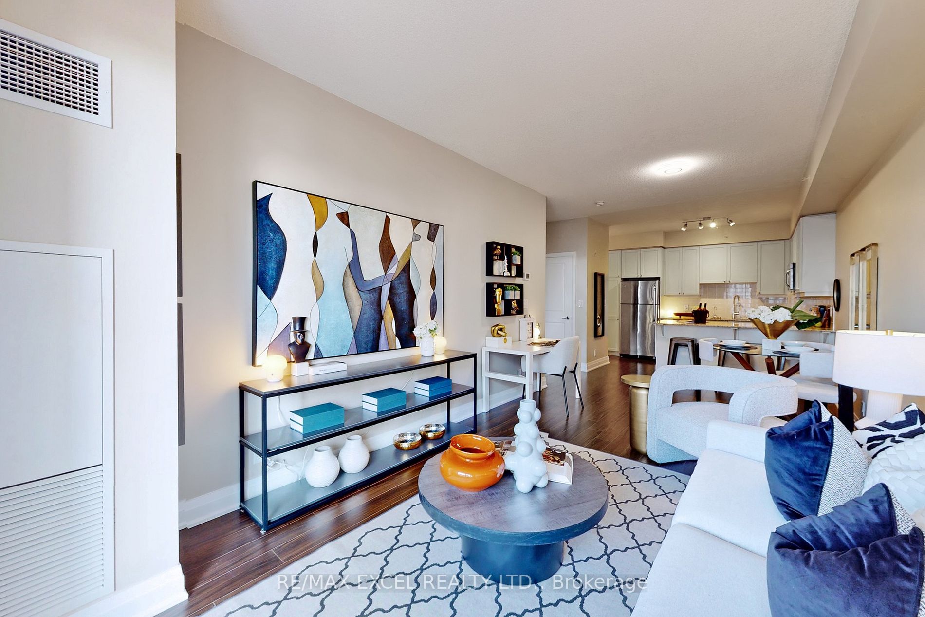 24 Woodstream Blvd, #509