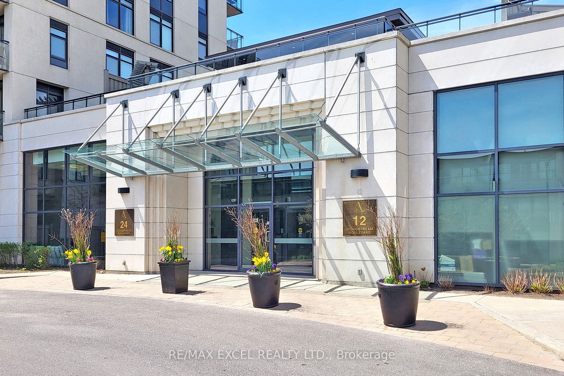 24 Woodstream Blvd, #509