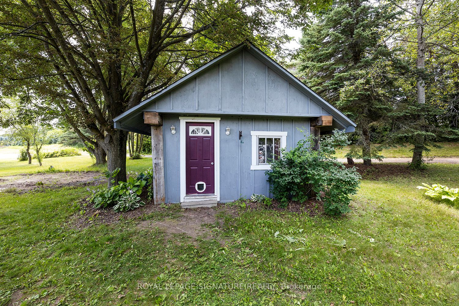 435 Feasby Rd