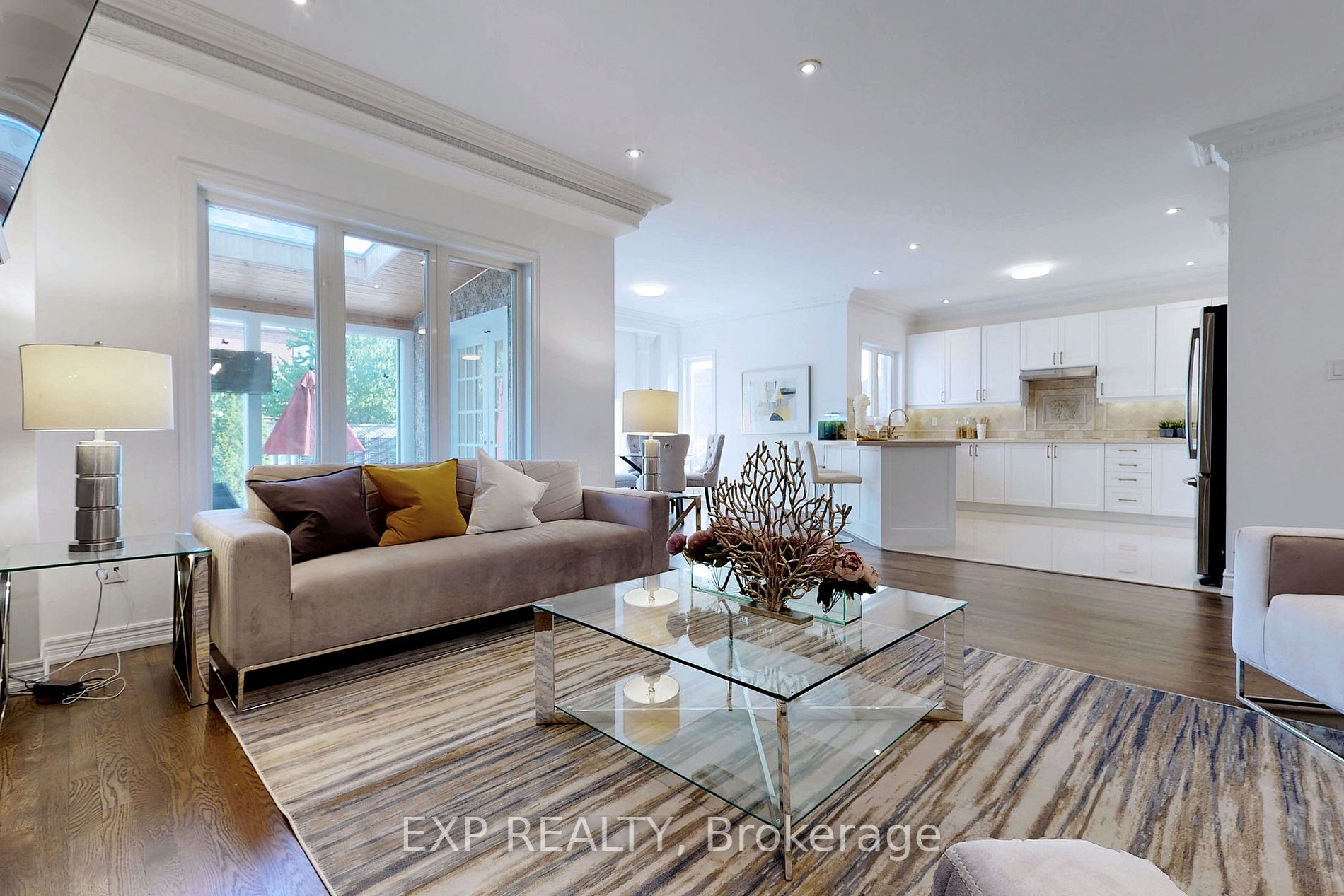 147 Toporowski Ave